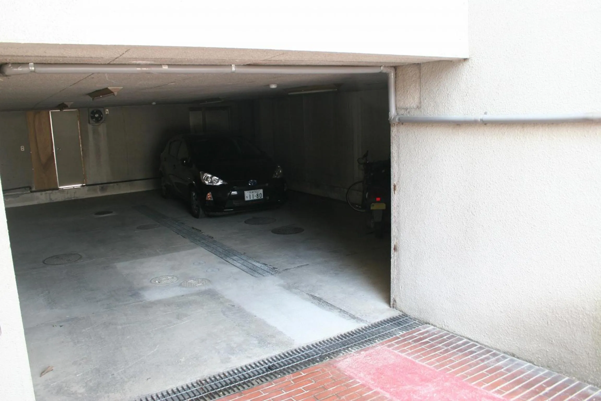 Other in Travellersdou Kirinya