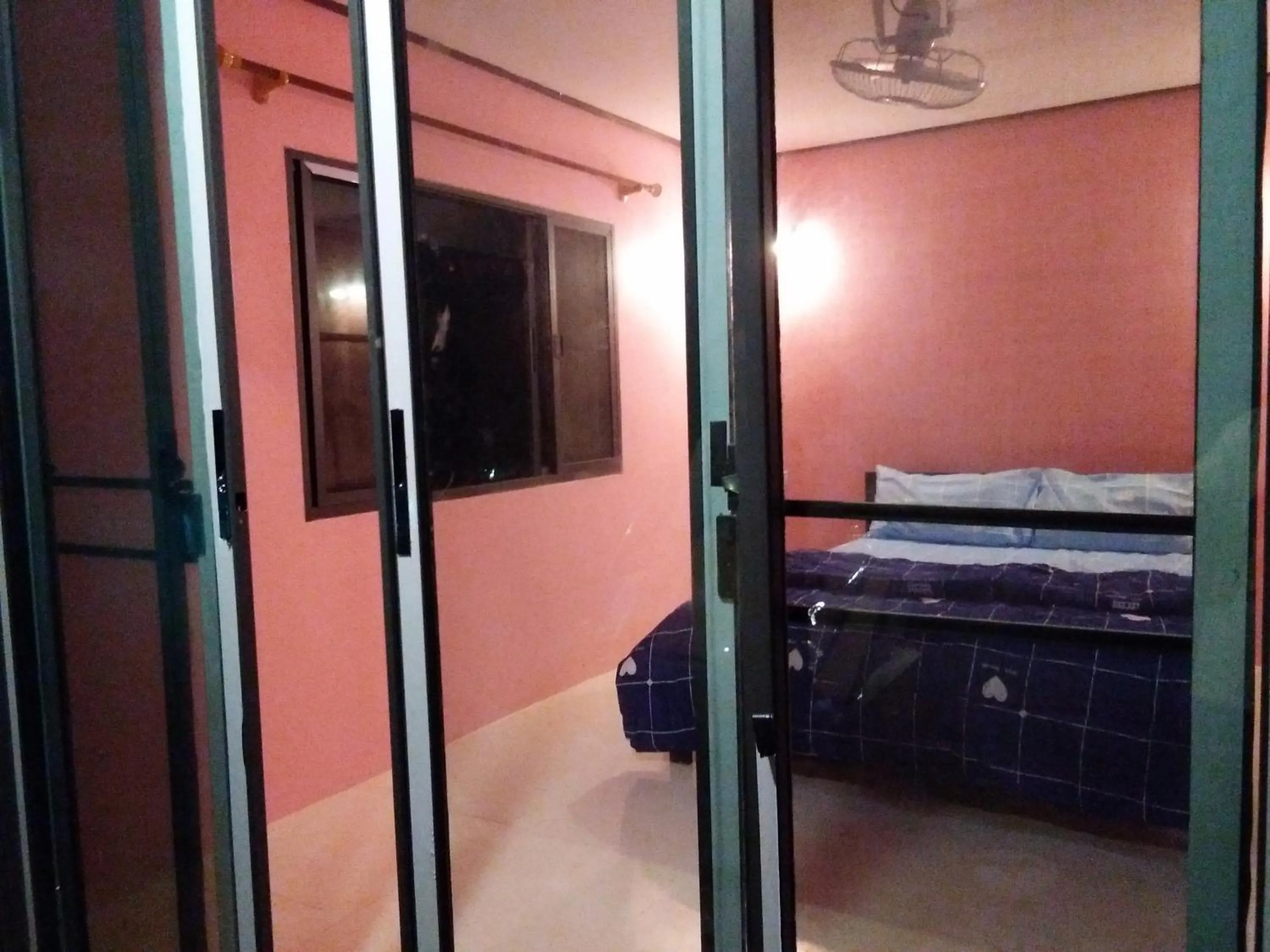 Property building, Bed in Grand Tree