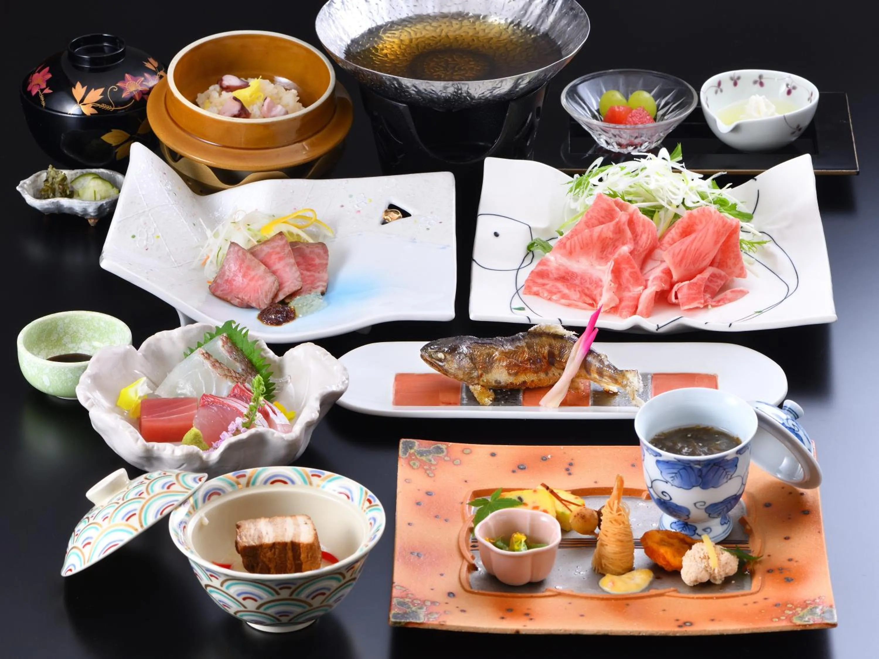 Dinner in Yunogo Onsen HOTEL YUNOMORI BISYUNKAKU