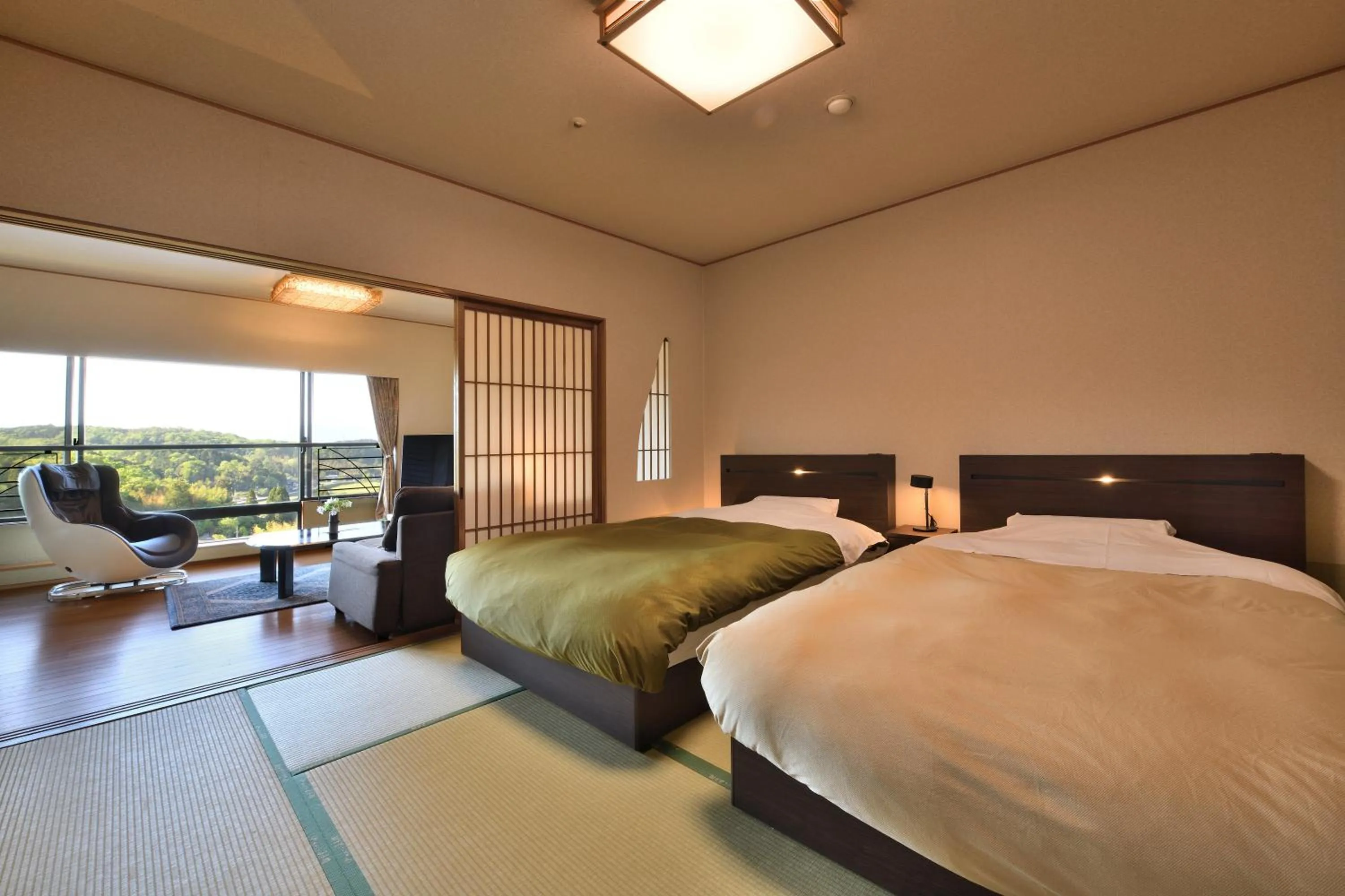 Bedroom, Bed in Yunogo Onsen HOTEL YUNOMORI BISYUNKAKU