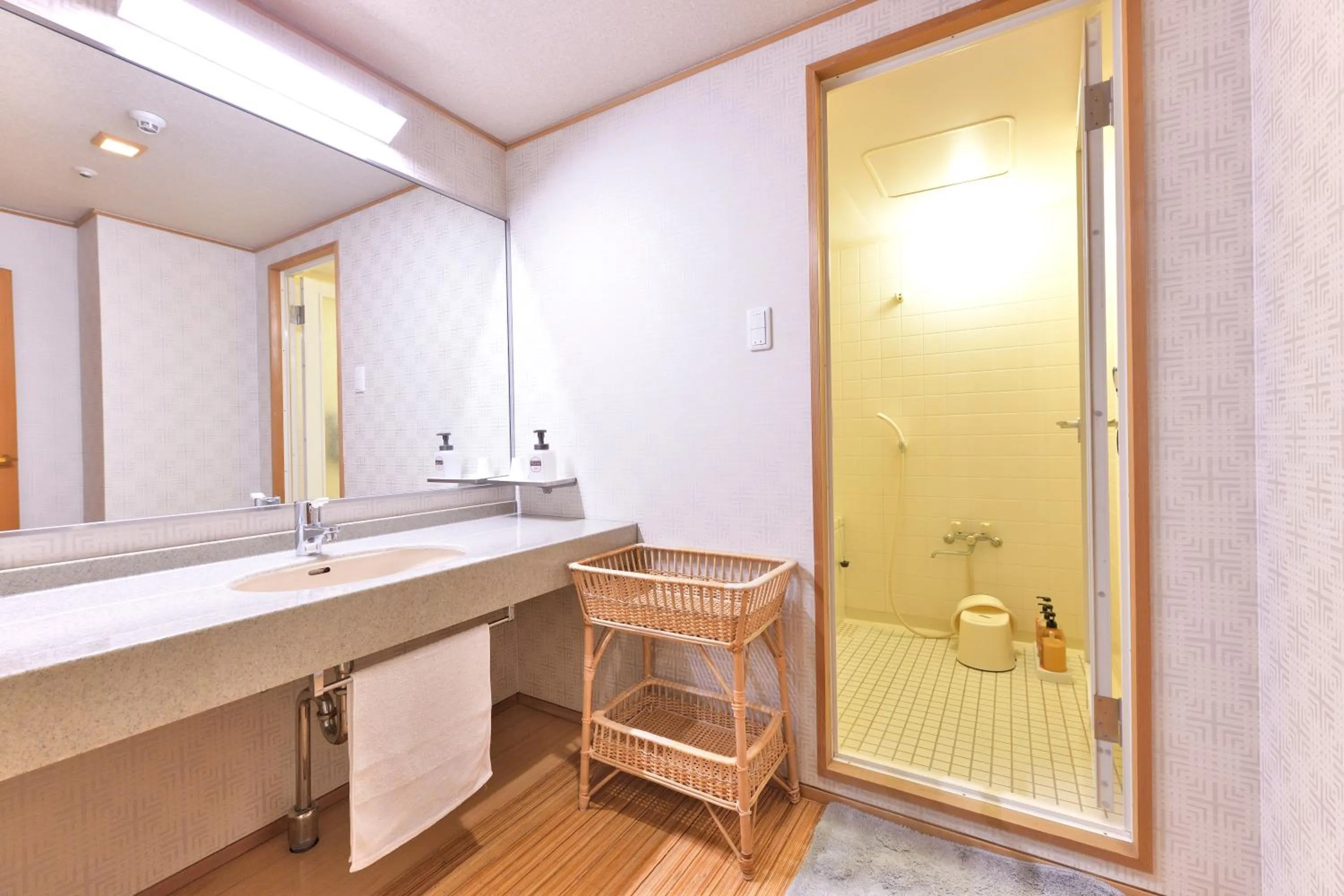 Public Bath in Yunogo Onsen HOTEL YUNOMORI BISYUNKAKU