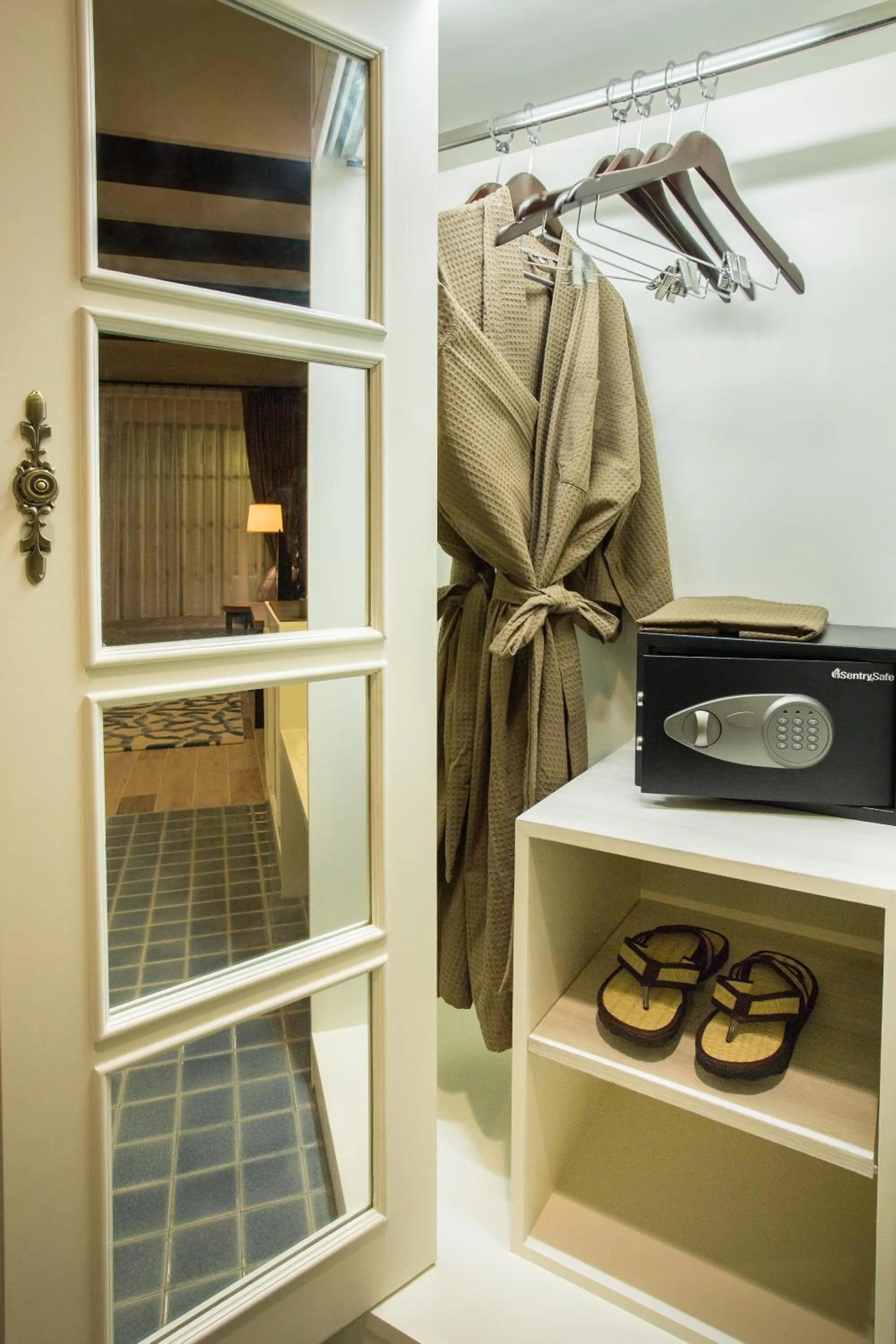 Decorative detail in Le Monte Khao Yai