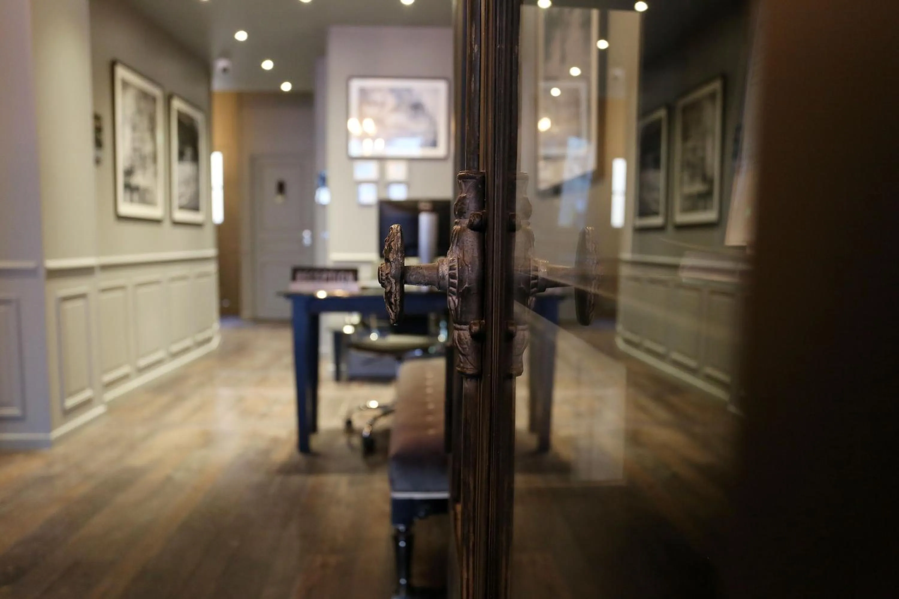 Lobby or reception in Hotel Saint-Louis Pigalle