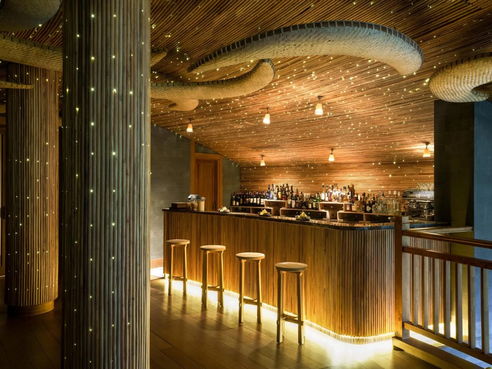 Lounge or bar in Six Senses Qing Cheng Mountain