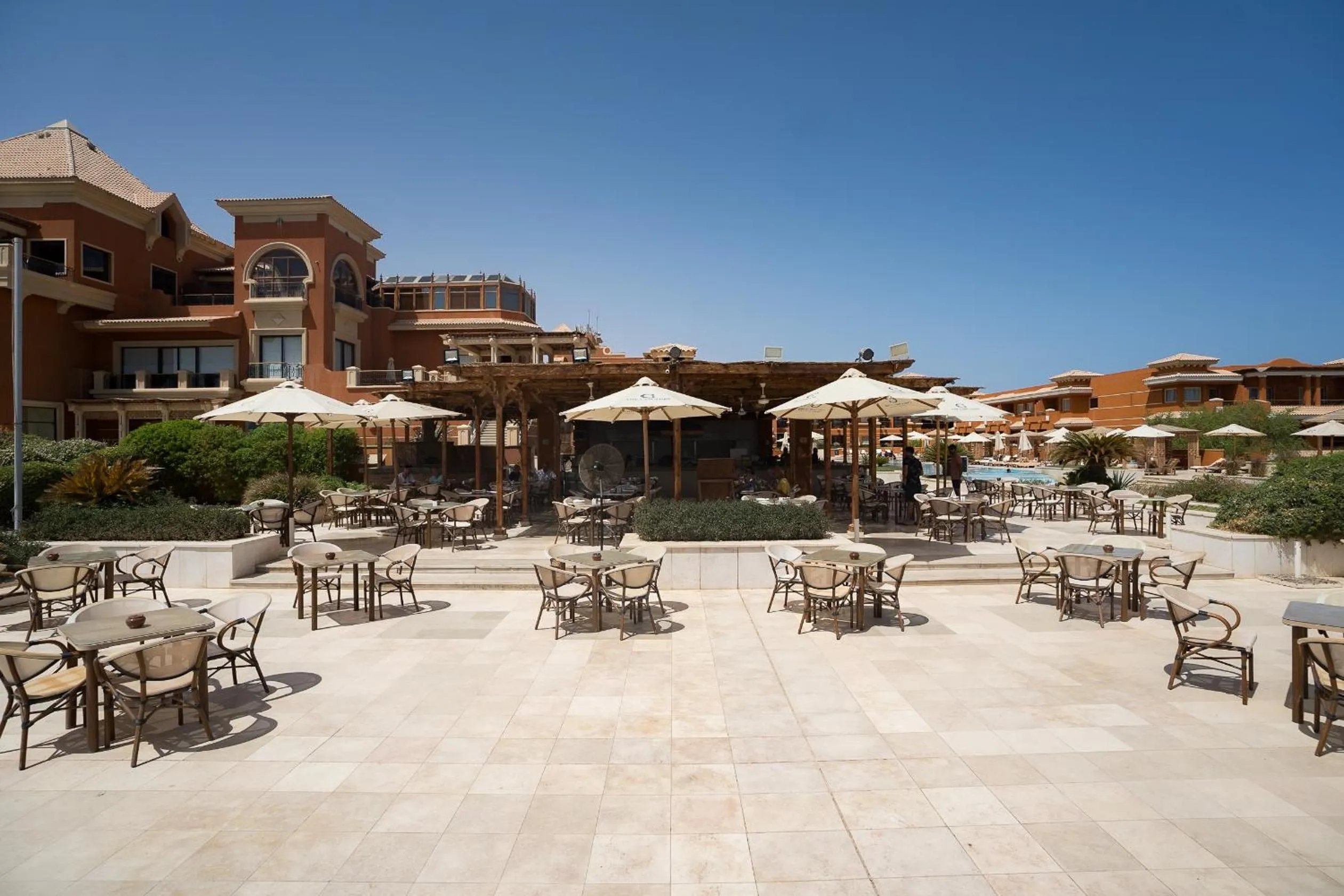 Restaurant/places to eat in The Cascades Golf Resort, Spa & Thalasso