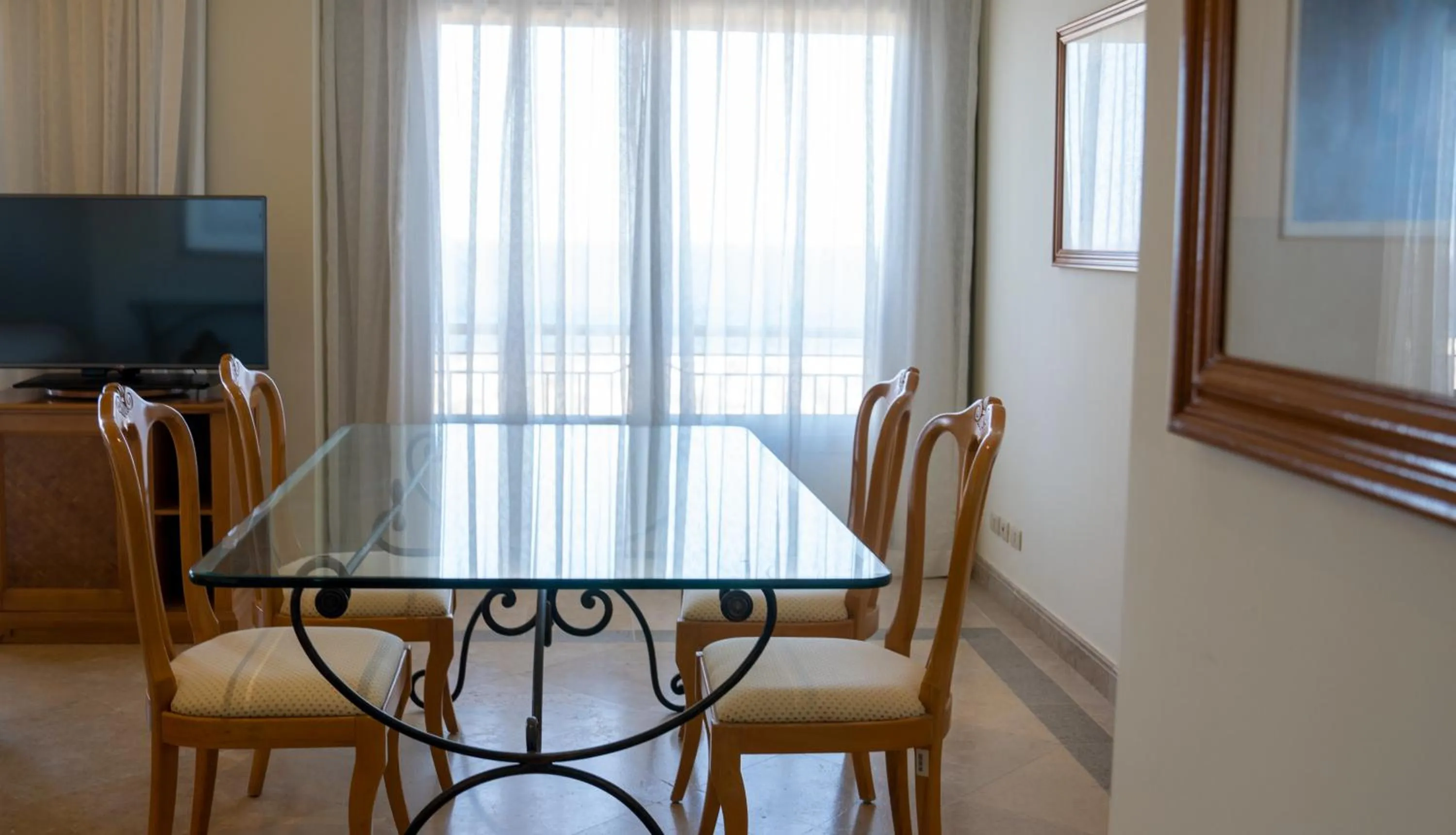 TV and multimedia in The Cascades Golf Resort, Spa & Thalasso