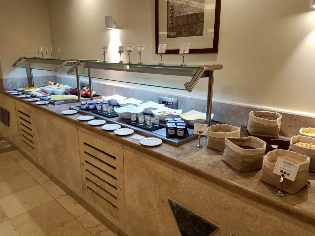 Food and drinks in Steigenberger Resort Achti