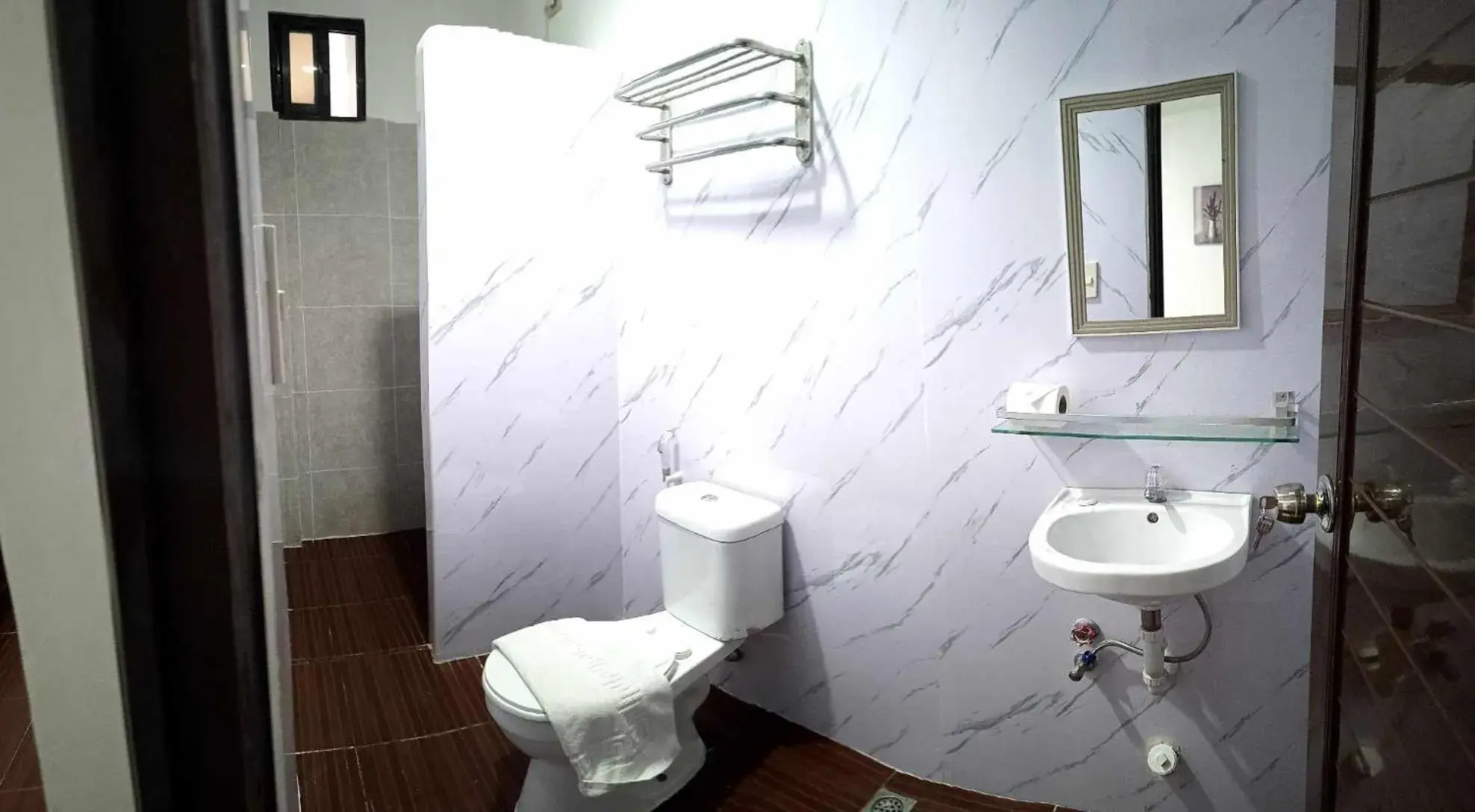 Triple Room in Lola's Lodge Triple Room in Lola's Lodge