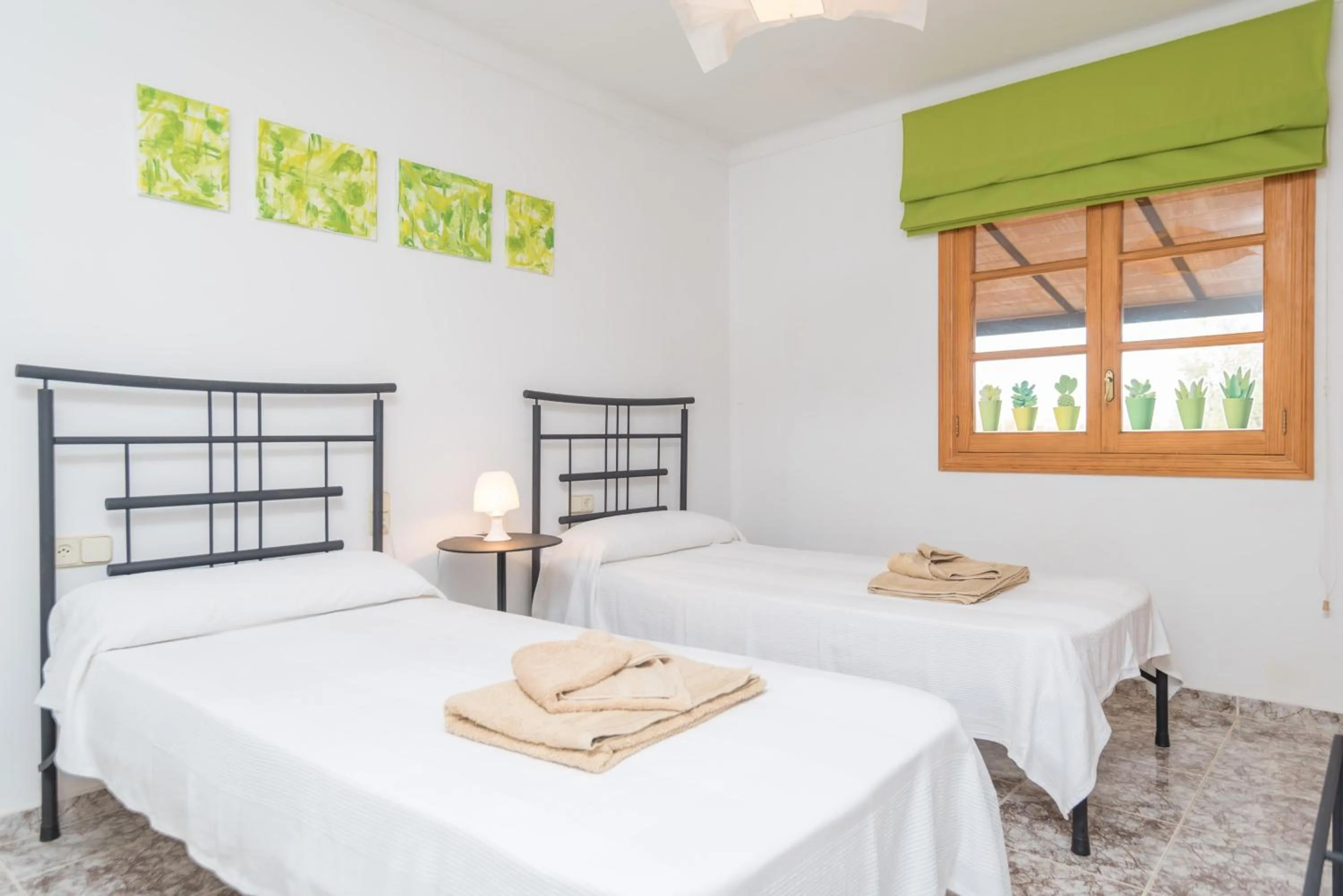 Bedroom, Bed in Ca'n Canastro