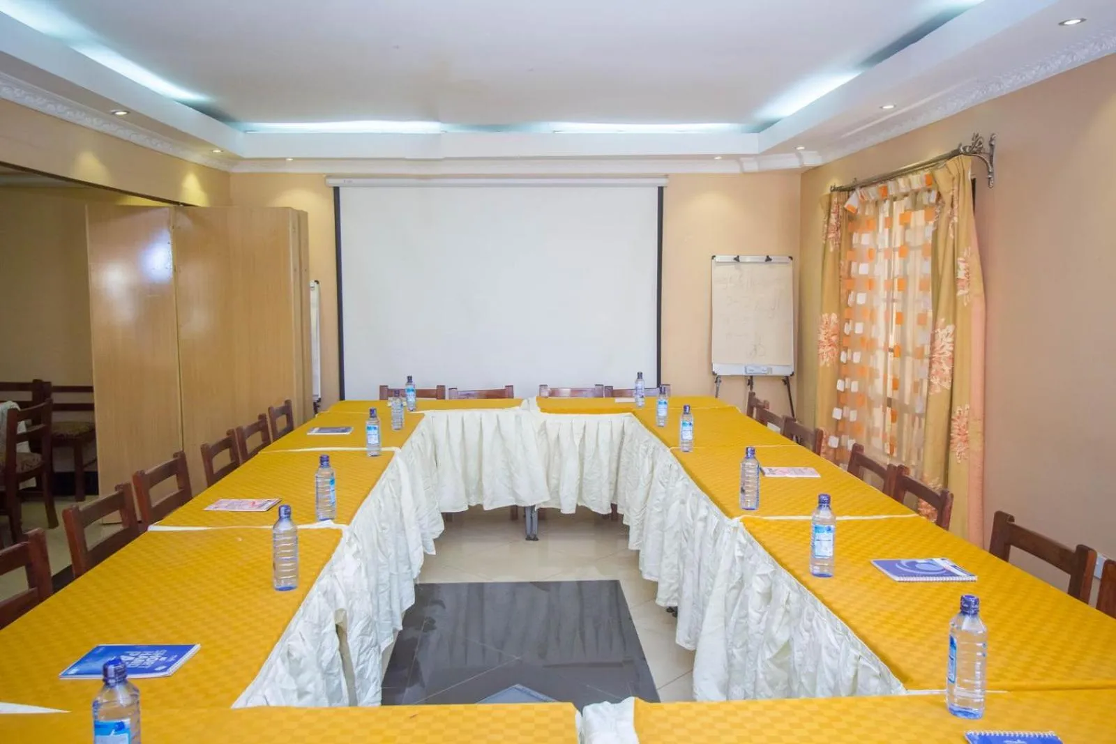 Capital Heights Hotel