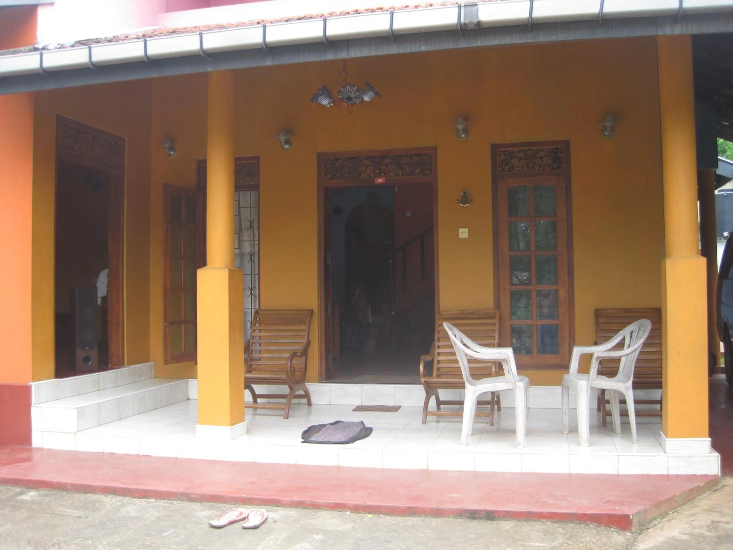 On site in Ranith Villa