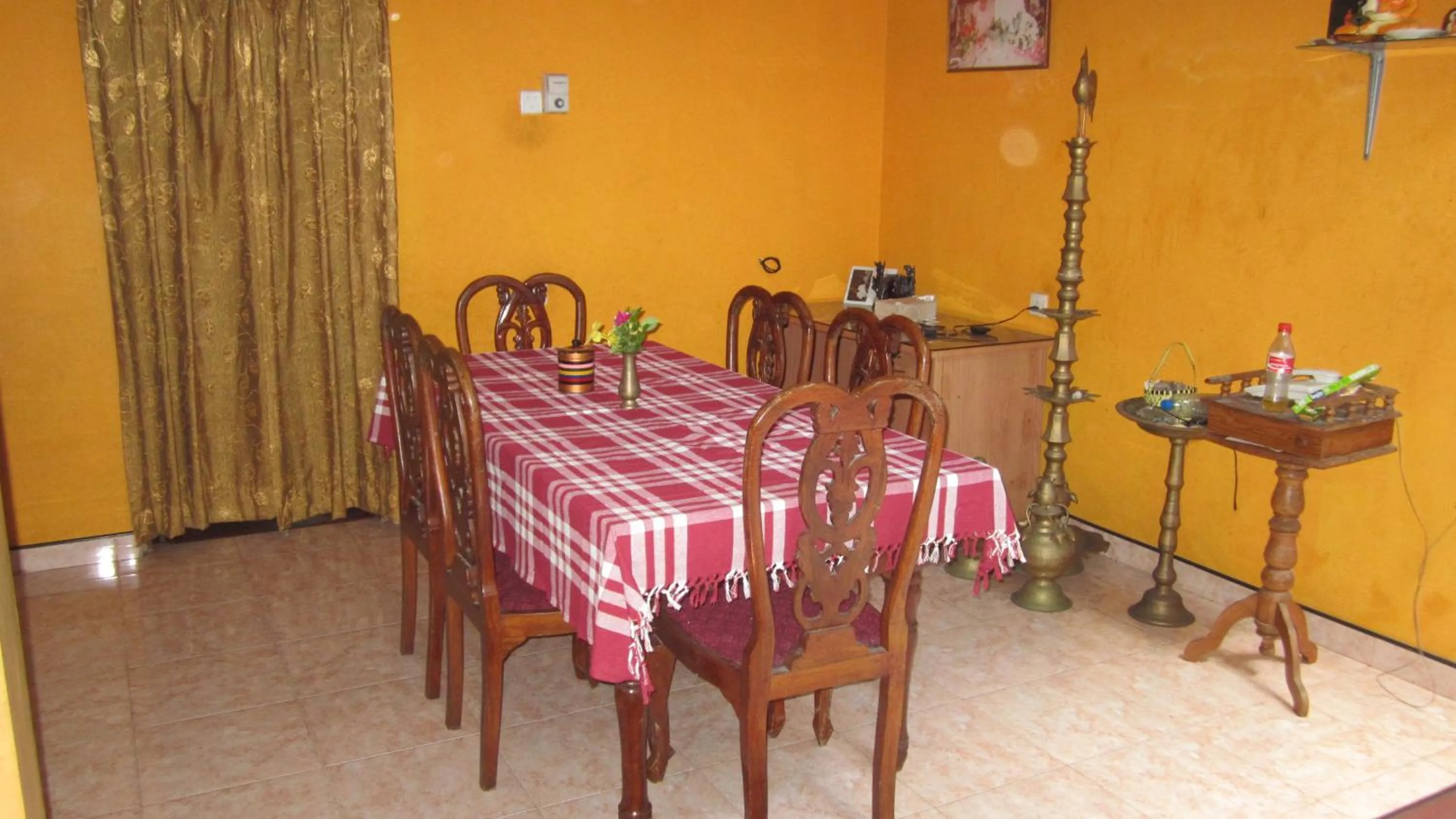 Dining area in Ranith Villa