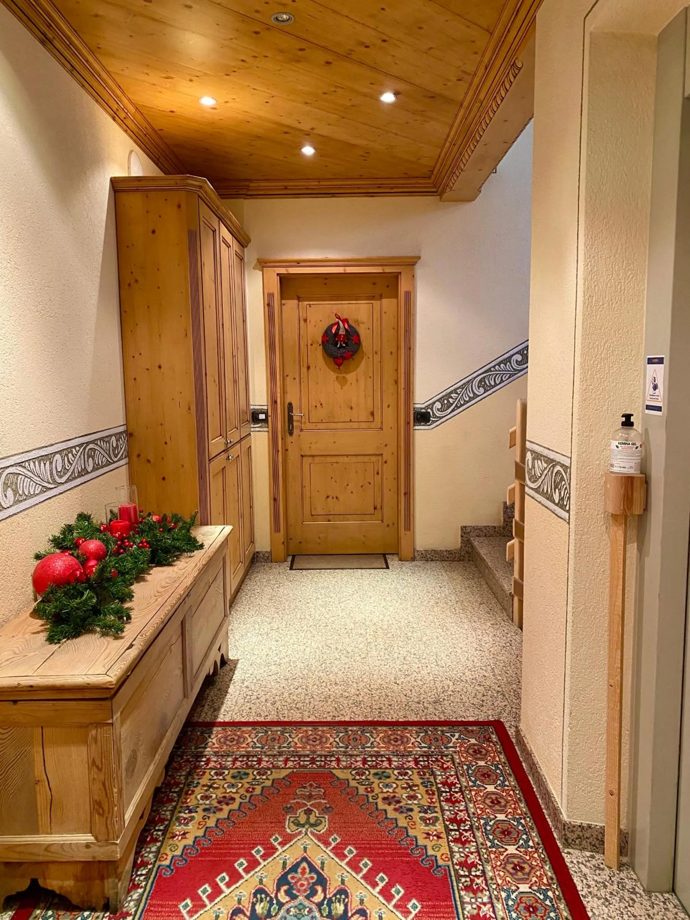 Facade/entrance in Bait Ables