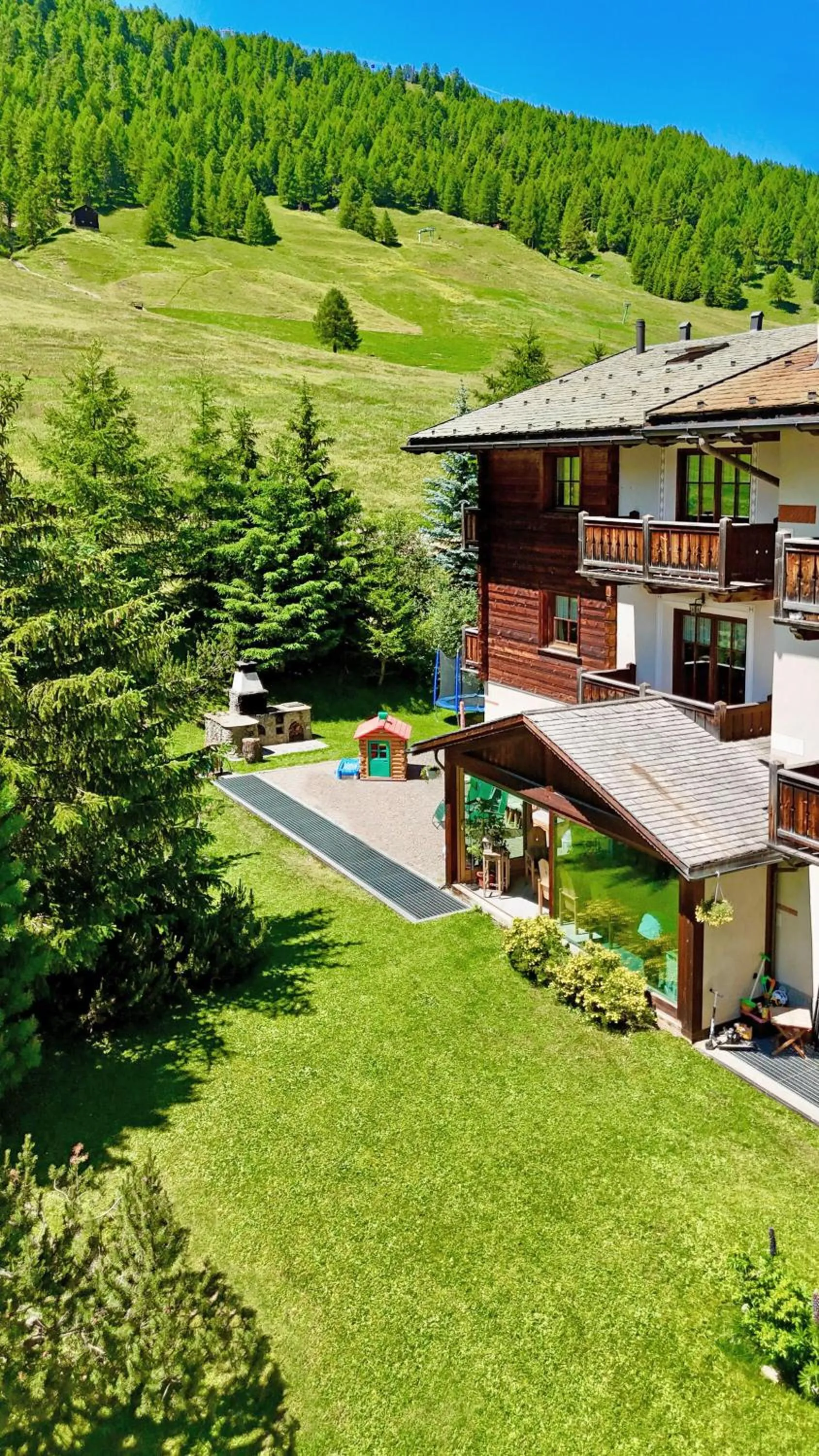 Property building in Bait Ables