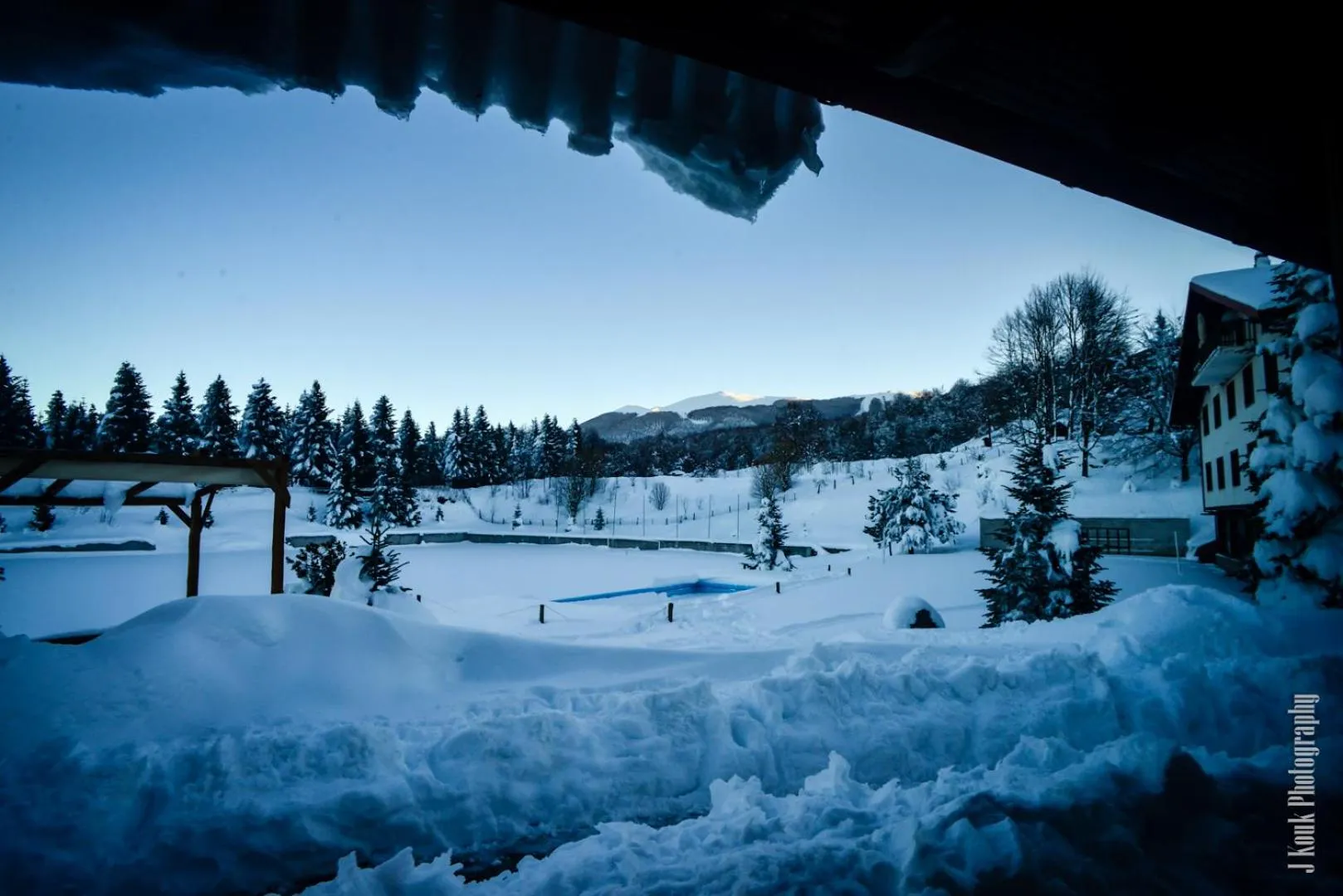 Winter in Naoussa Mountain Resort