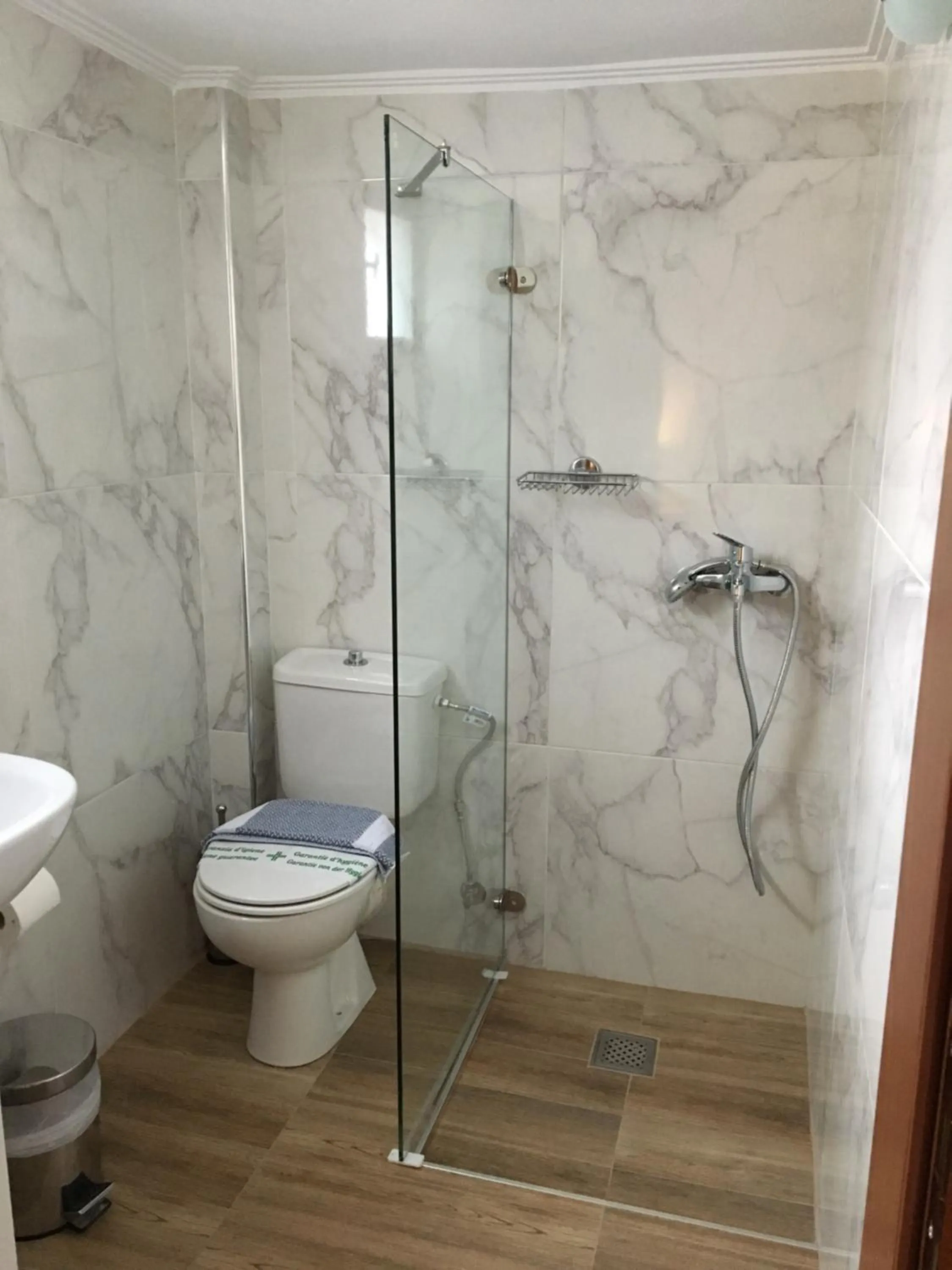 Bathroom in Naoussa Mountain Resort