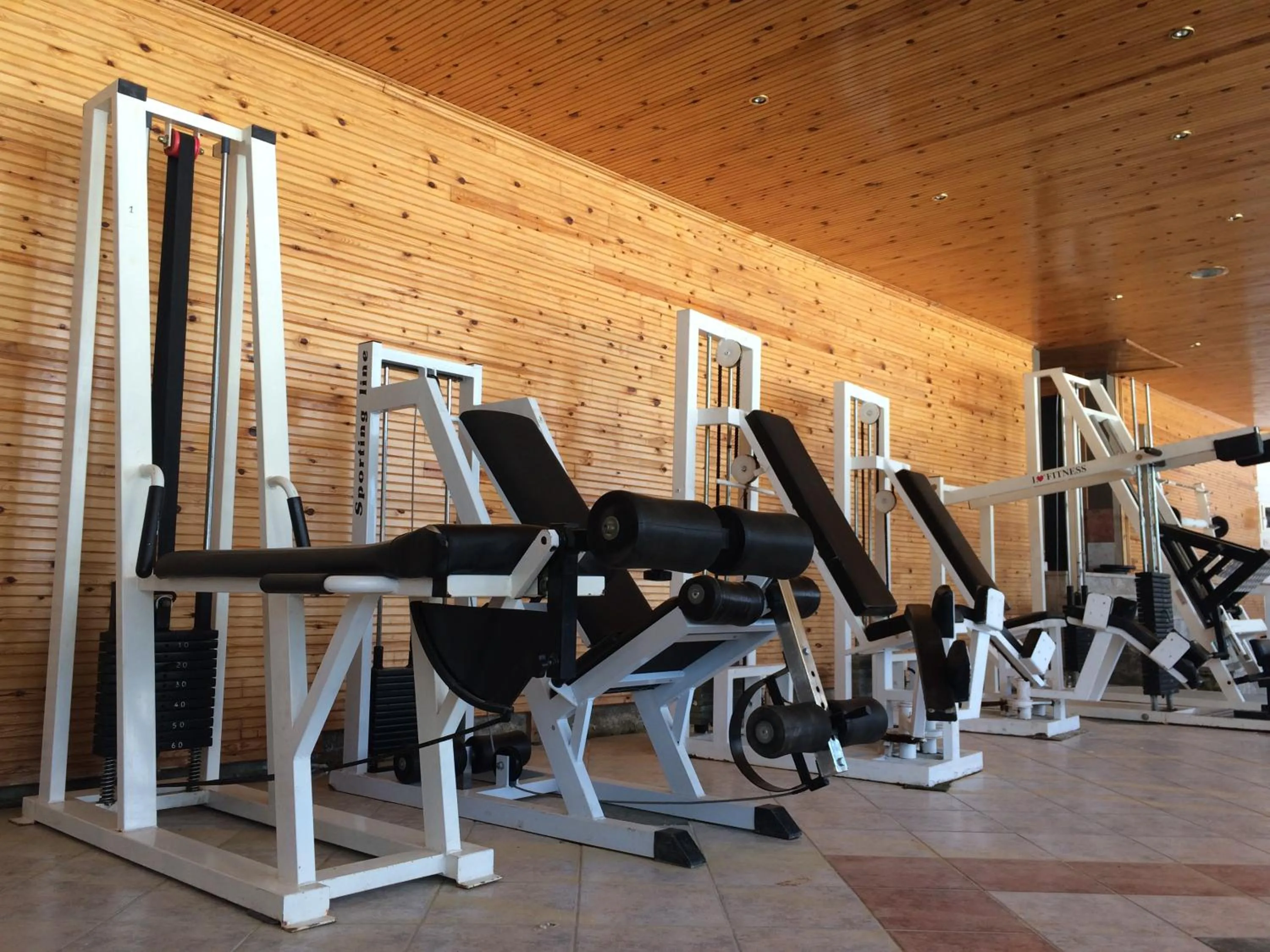 Fitness centre/facilities in Naoussa Mountain Resort
