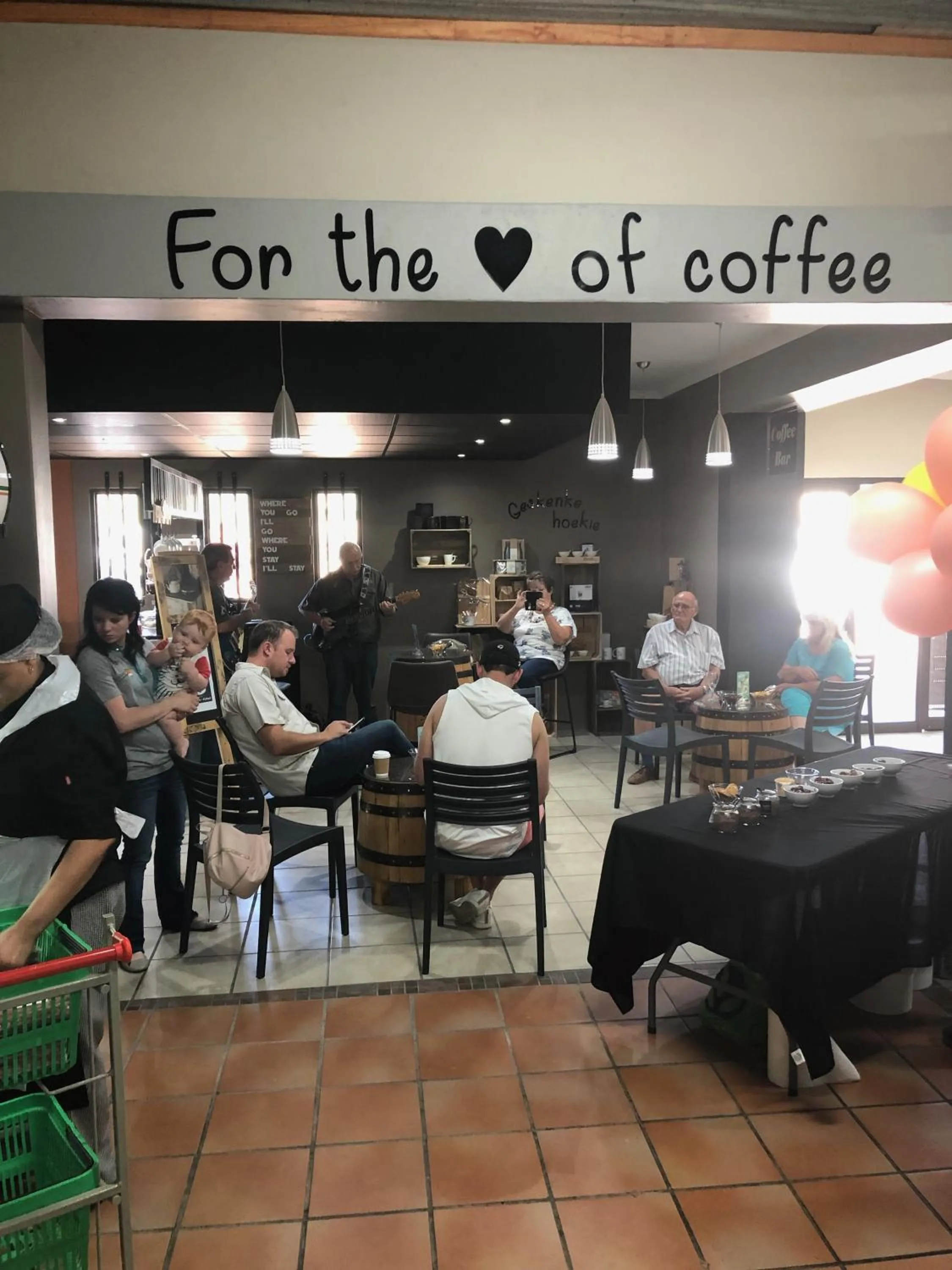 Coffee/tea facilities in Country Lodge
