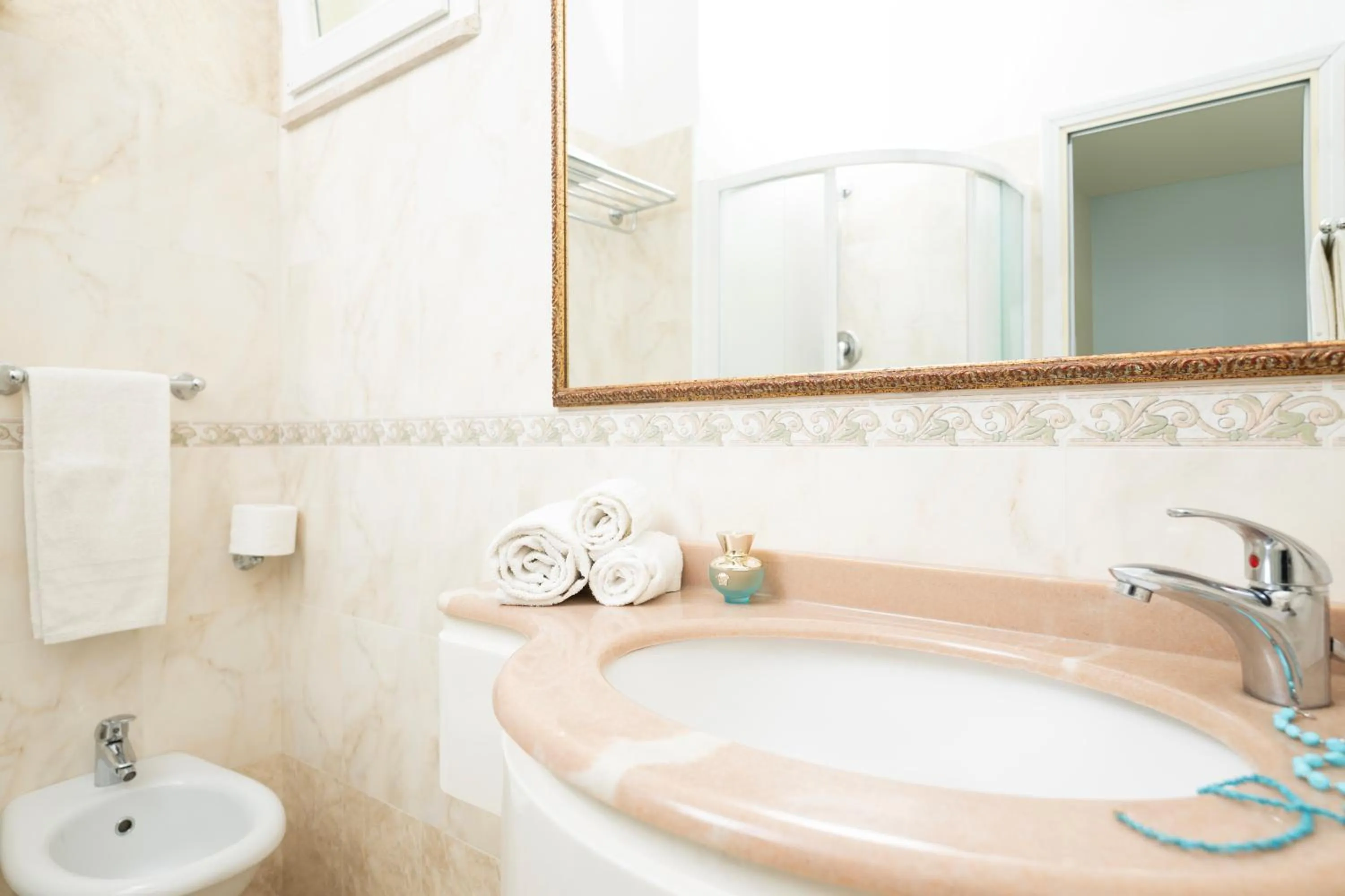 Bathroom in Hotel Rosa Maria Elite