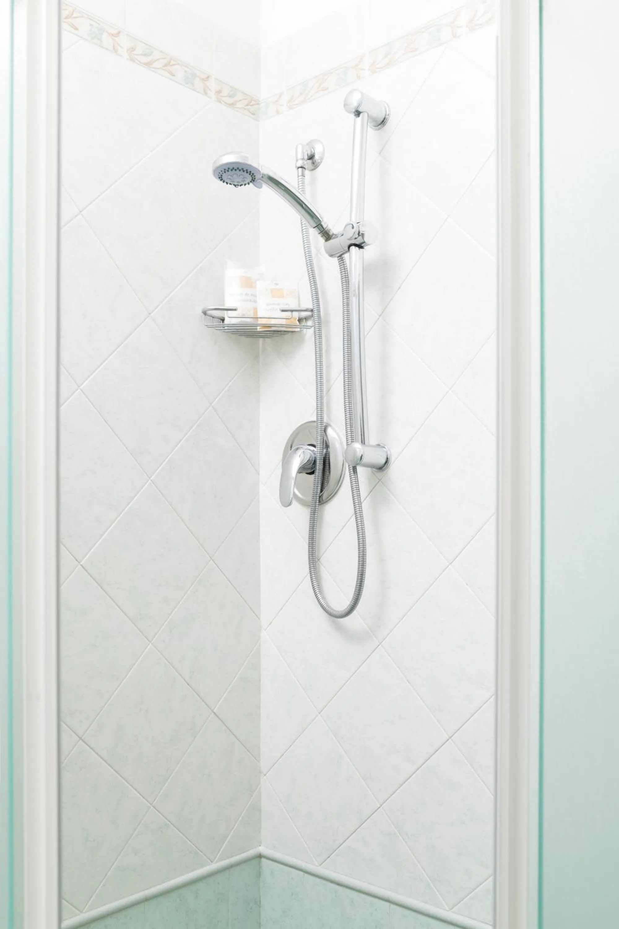 Shower in Hotel Rosa Maria Elite