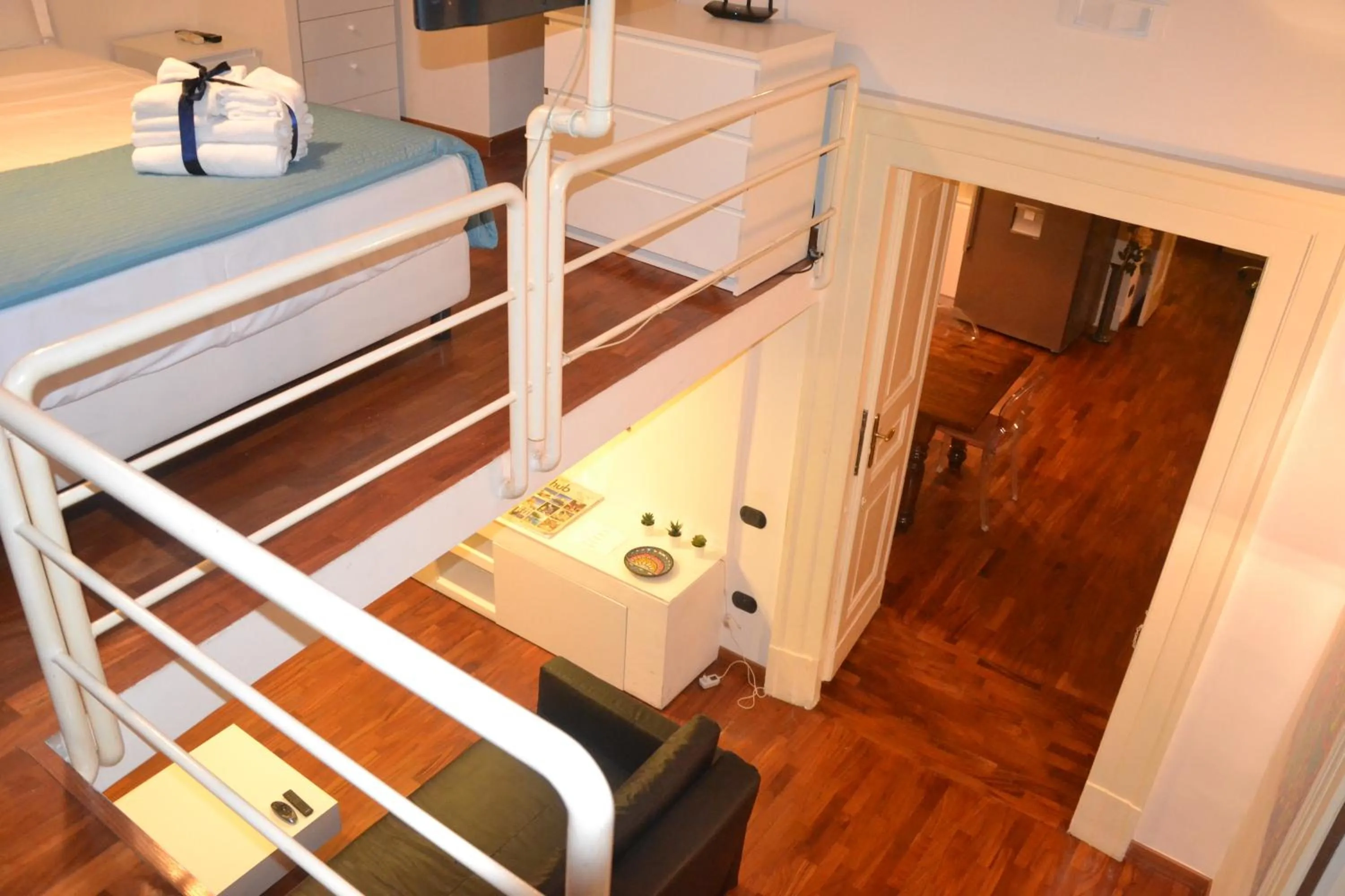 Photo of the whole room, Bed in Dimora Bohèmien