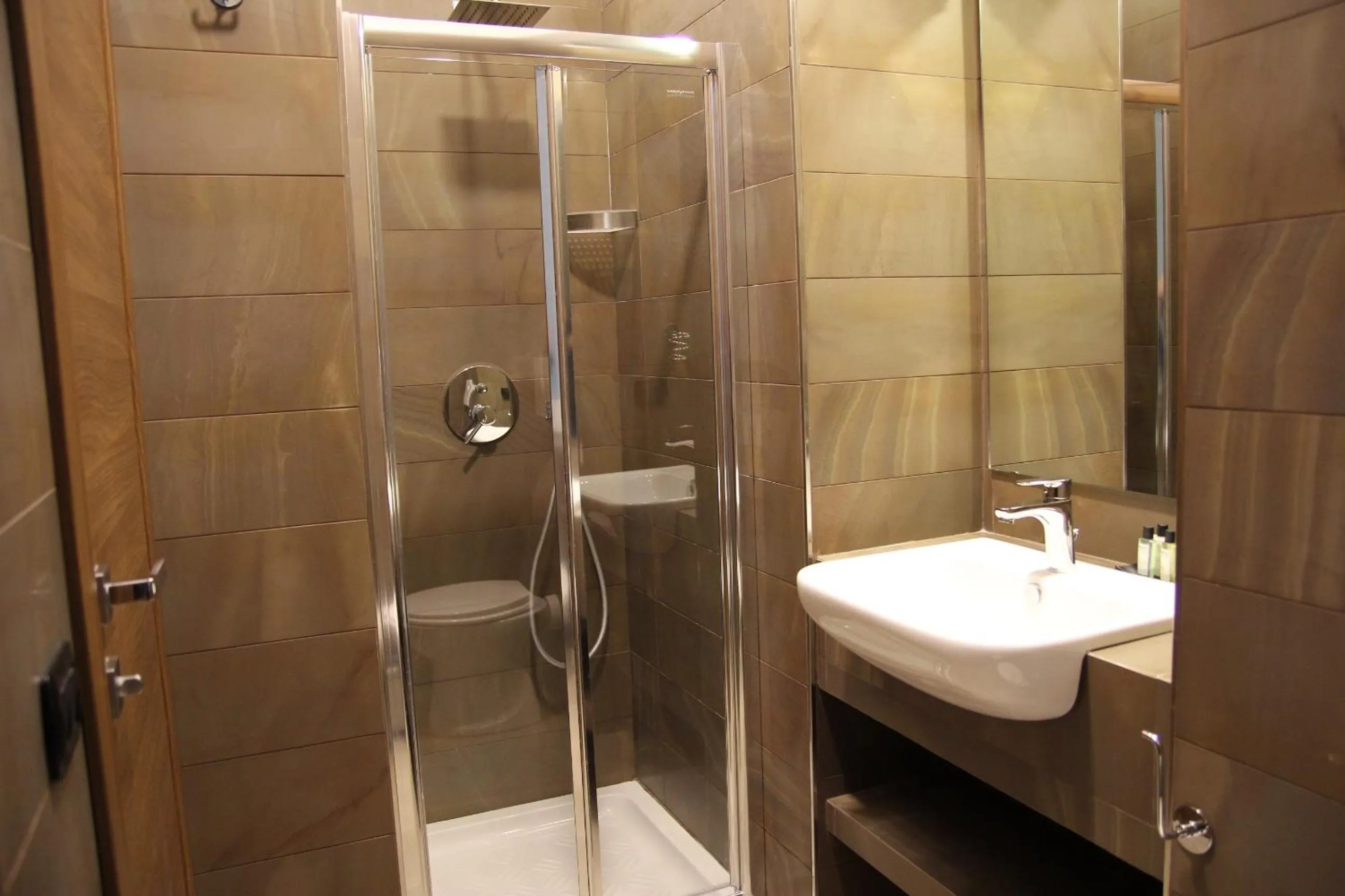 Shower in Dimora Bohèmien