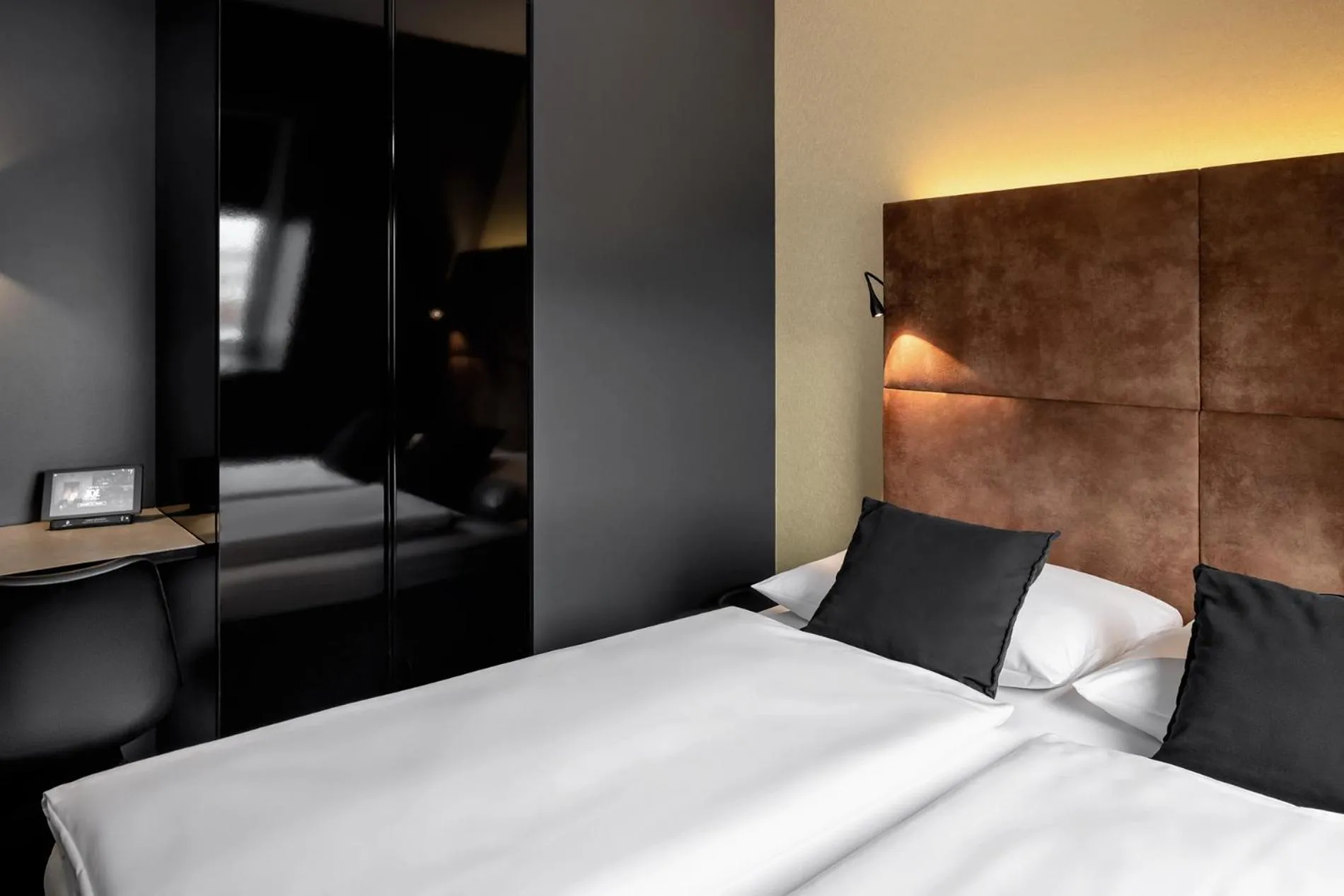 Bed in Hotel ZOE by AMANO