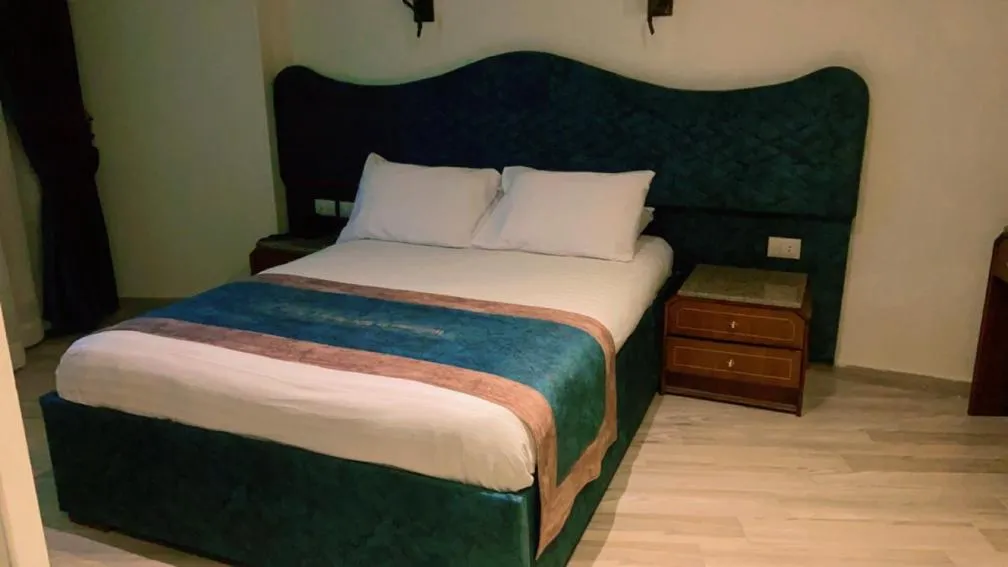Bed in Hor Moheb Hotel