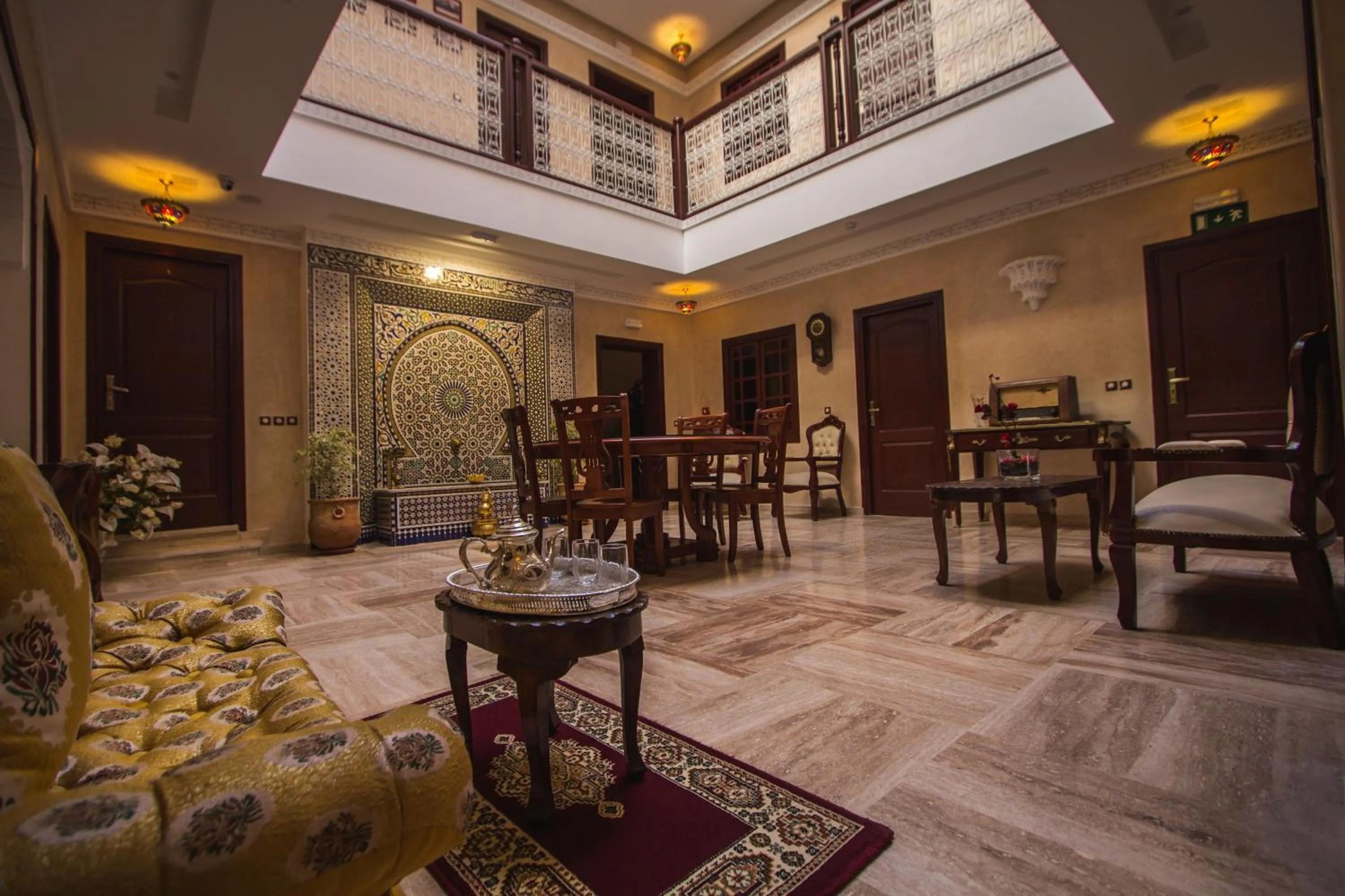 Lobby or reception in Hôtel BLUE SKY