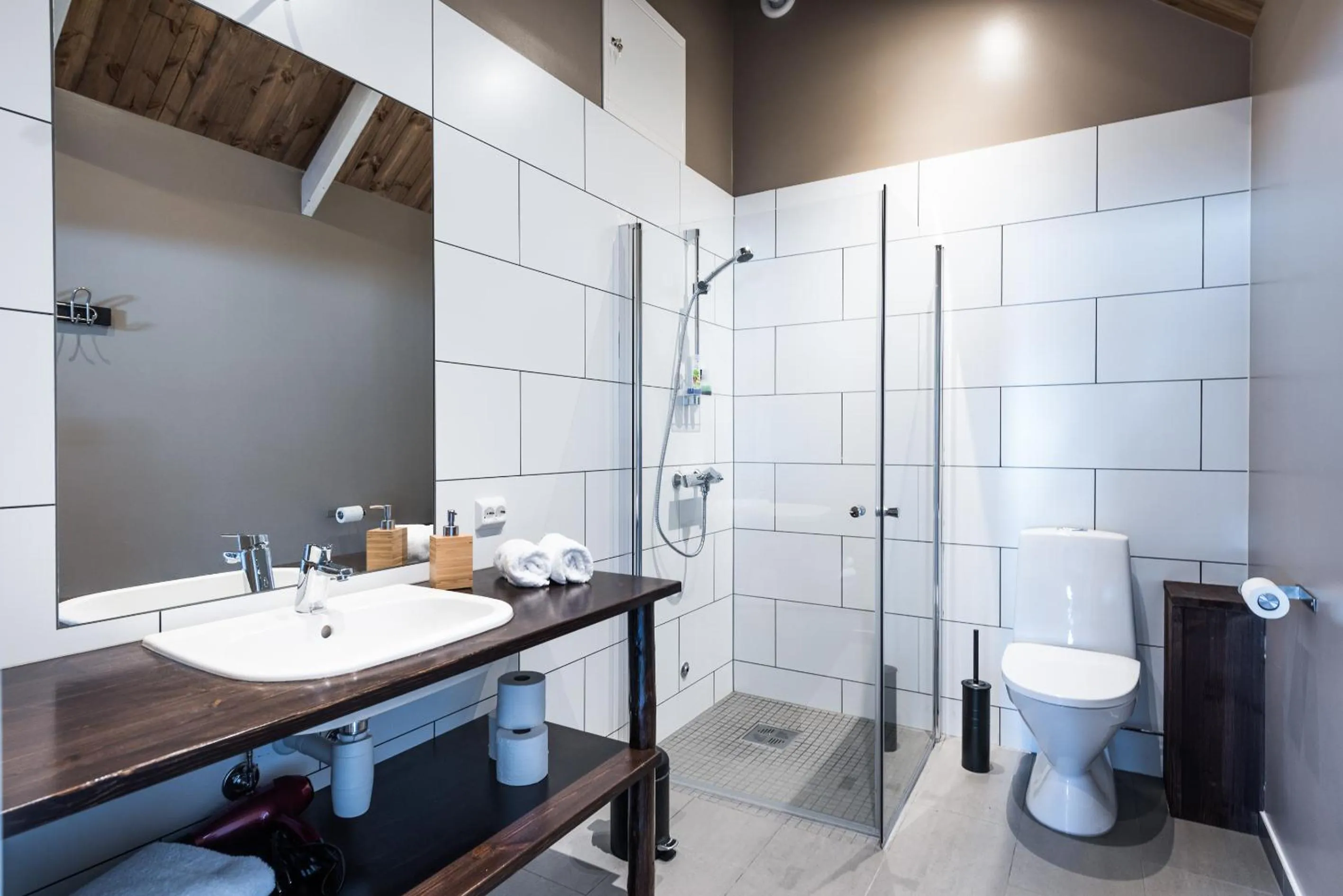 Bathroom in Hattvika Lodge