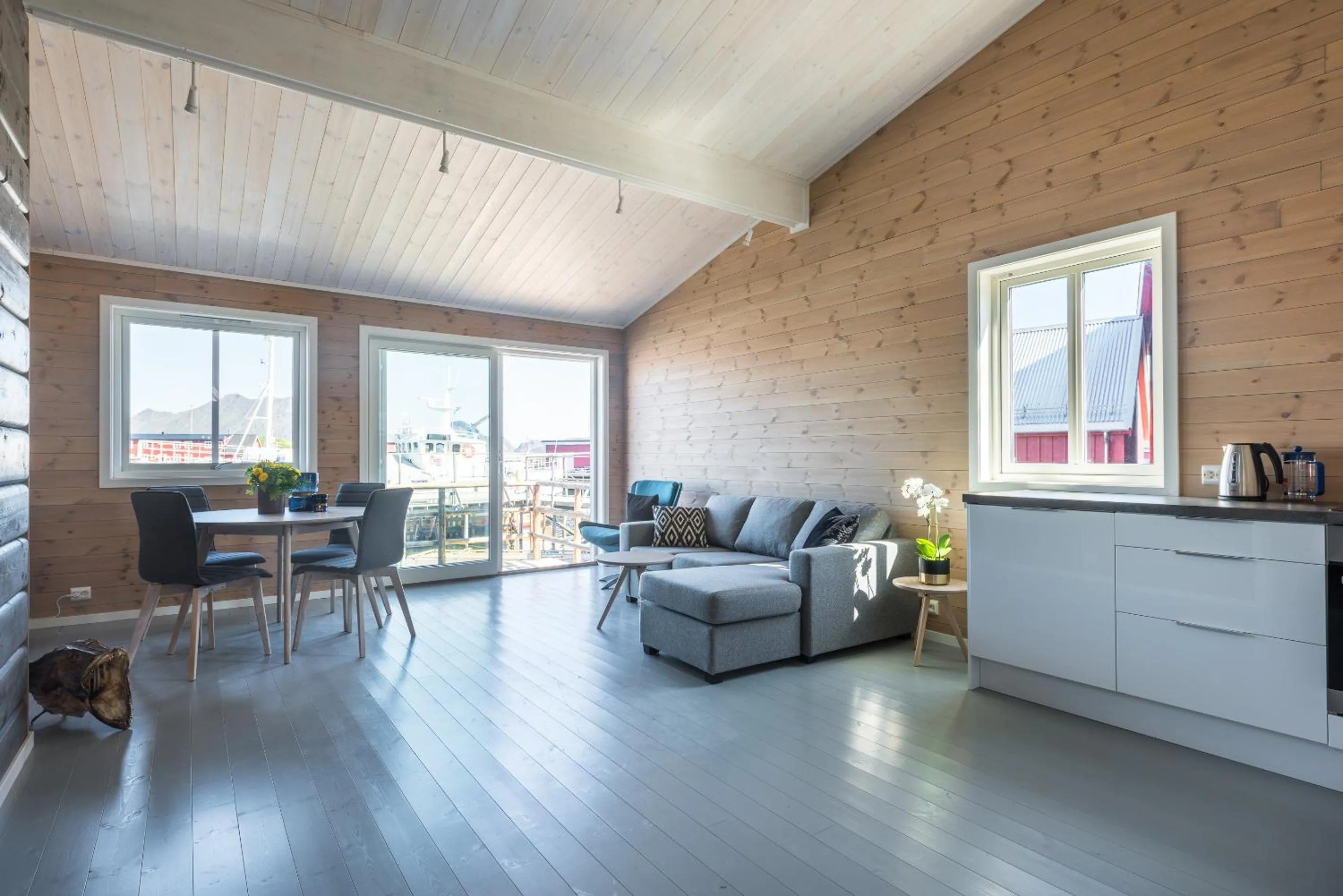 Summer in Hattvika Lodge