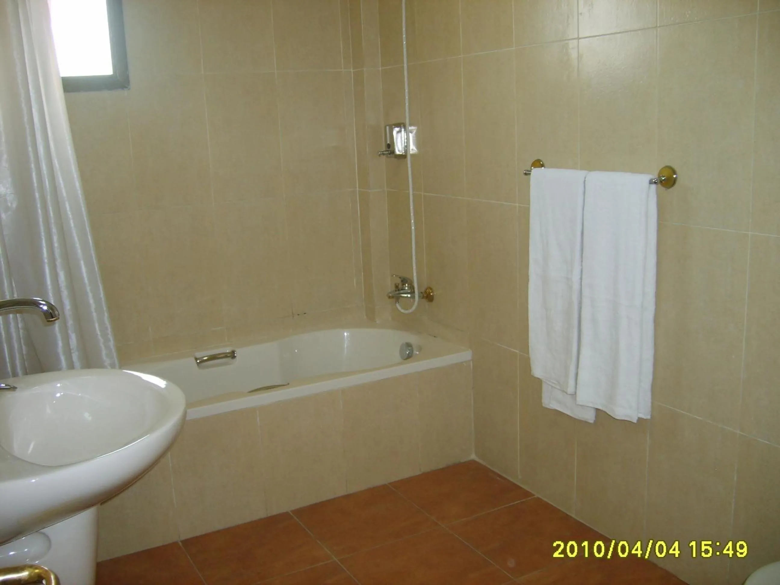 Shower in King Hotel Cairo