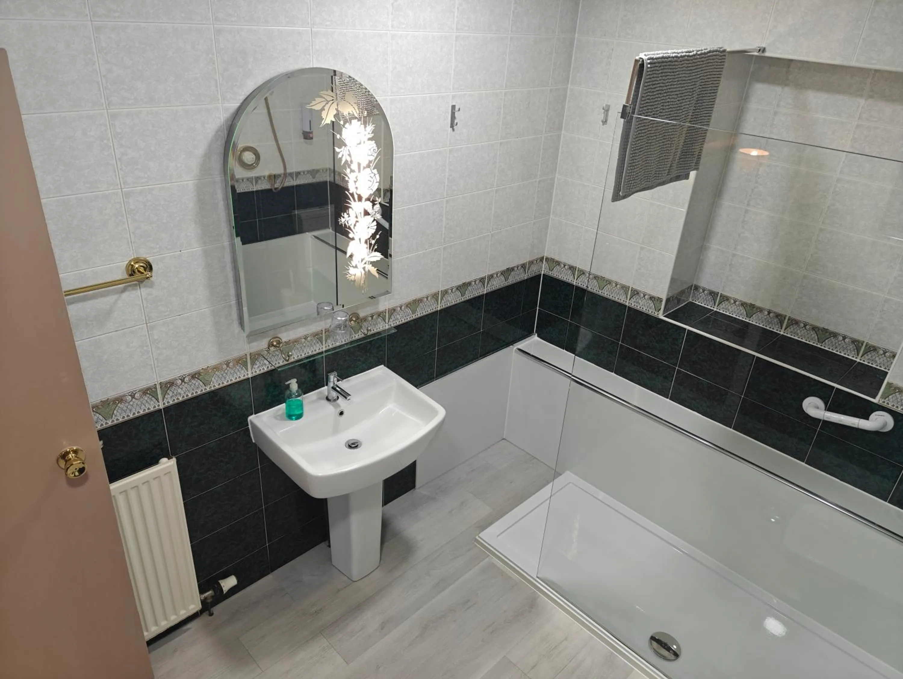 Bathroom in The Jays Guest House