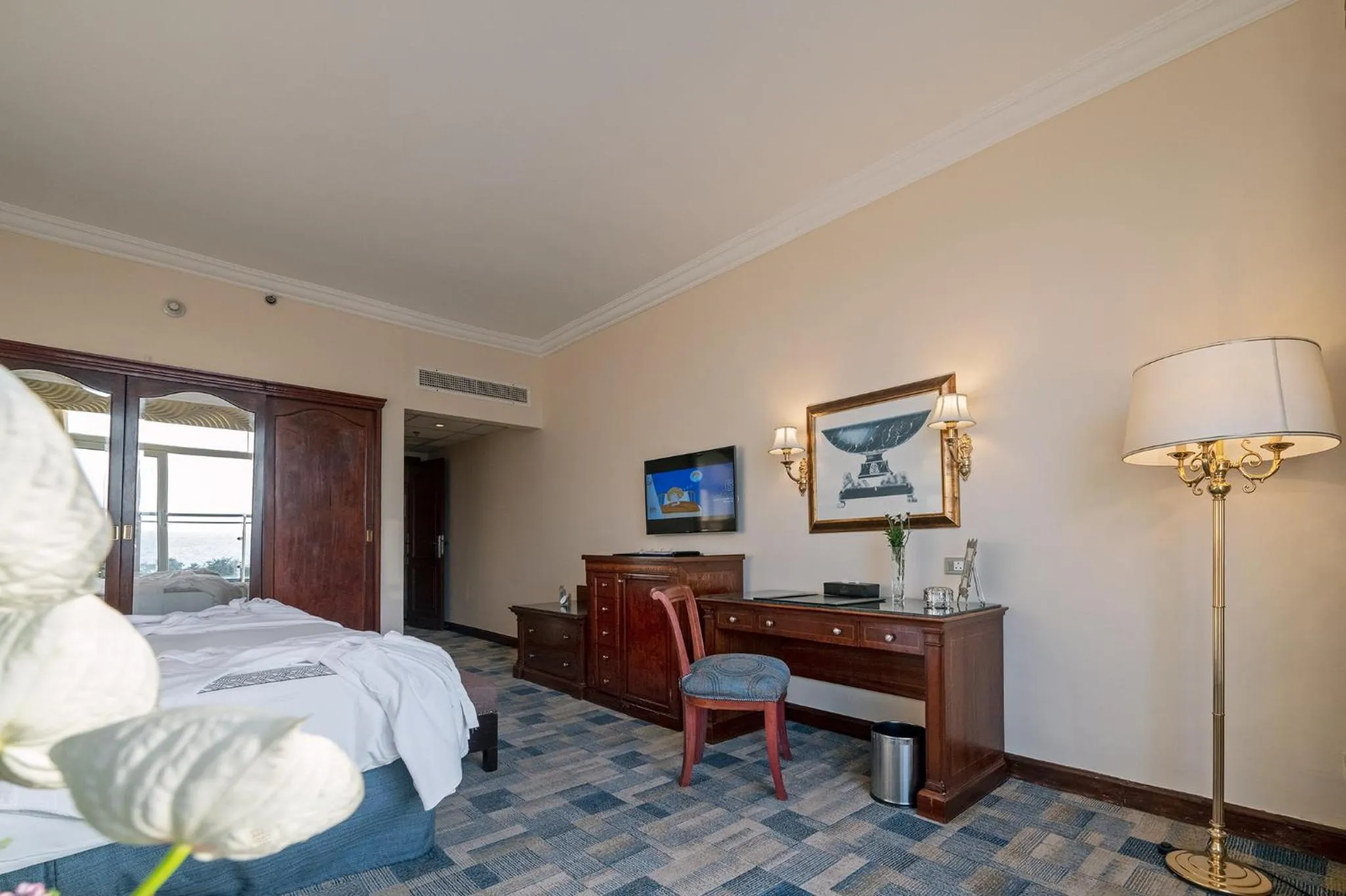 Photo of the whole room in Helnan Royal Palestine Hotel - Montazah Gardens