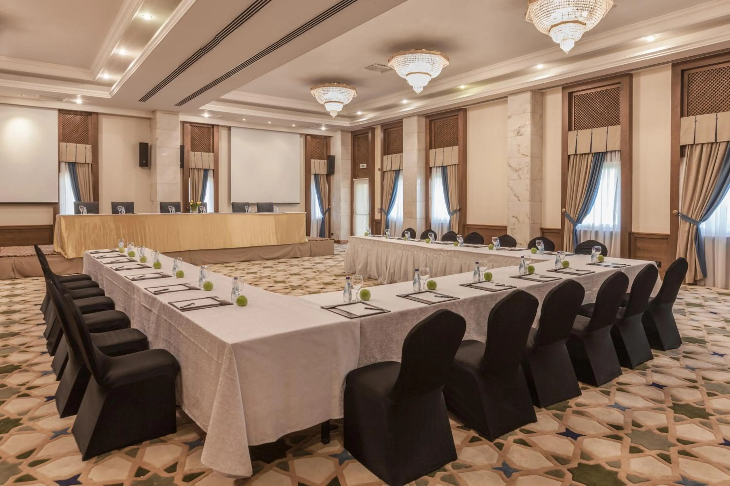 Meeting/conference room in Jolie Ville Hotel & Spa Kings Island Luxor