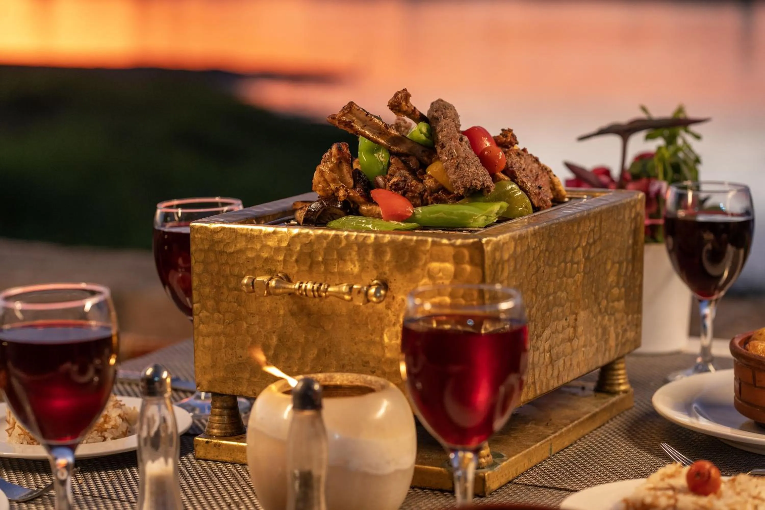 Food and drinks in Jolie Ville Hotel & Spa Kings Island Luxor