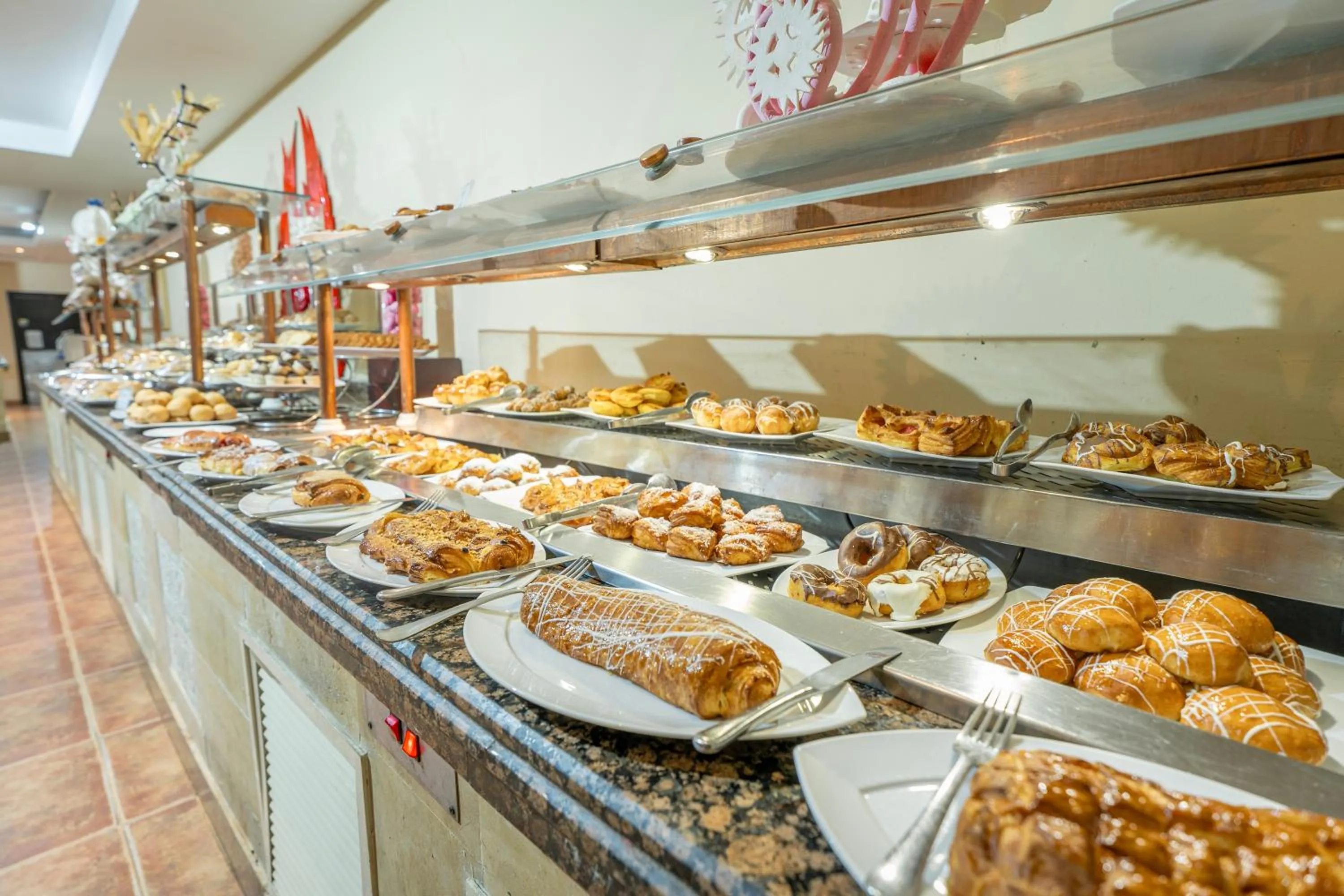 Restaurant/places to eat in Jolie Ville Hotel & Spa Kings Island Luxor