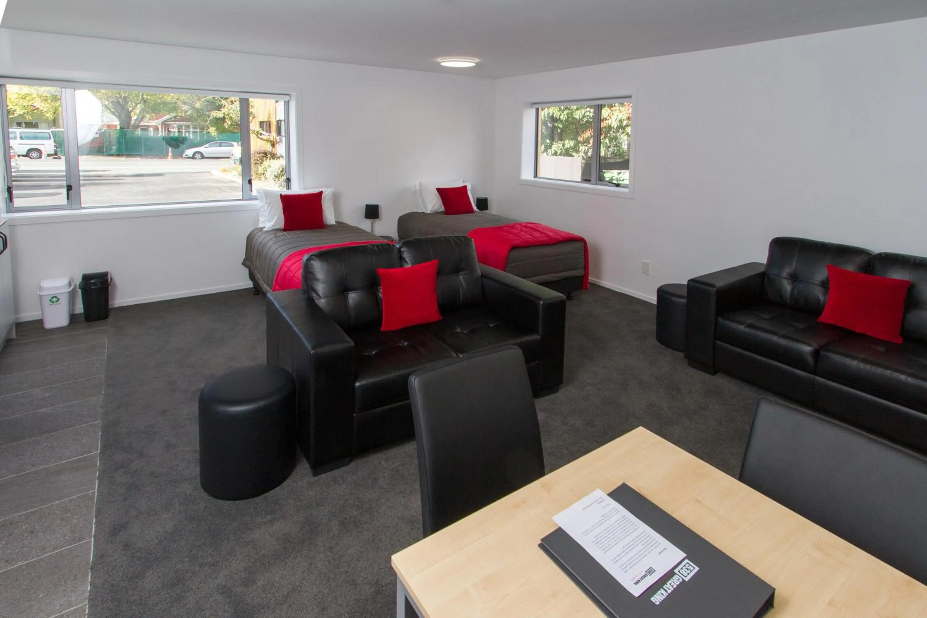 Day in 538 Great King Motel