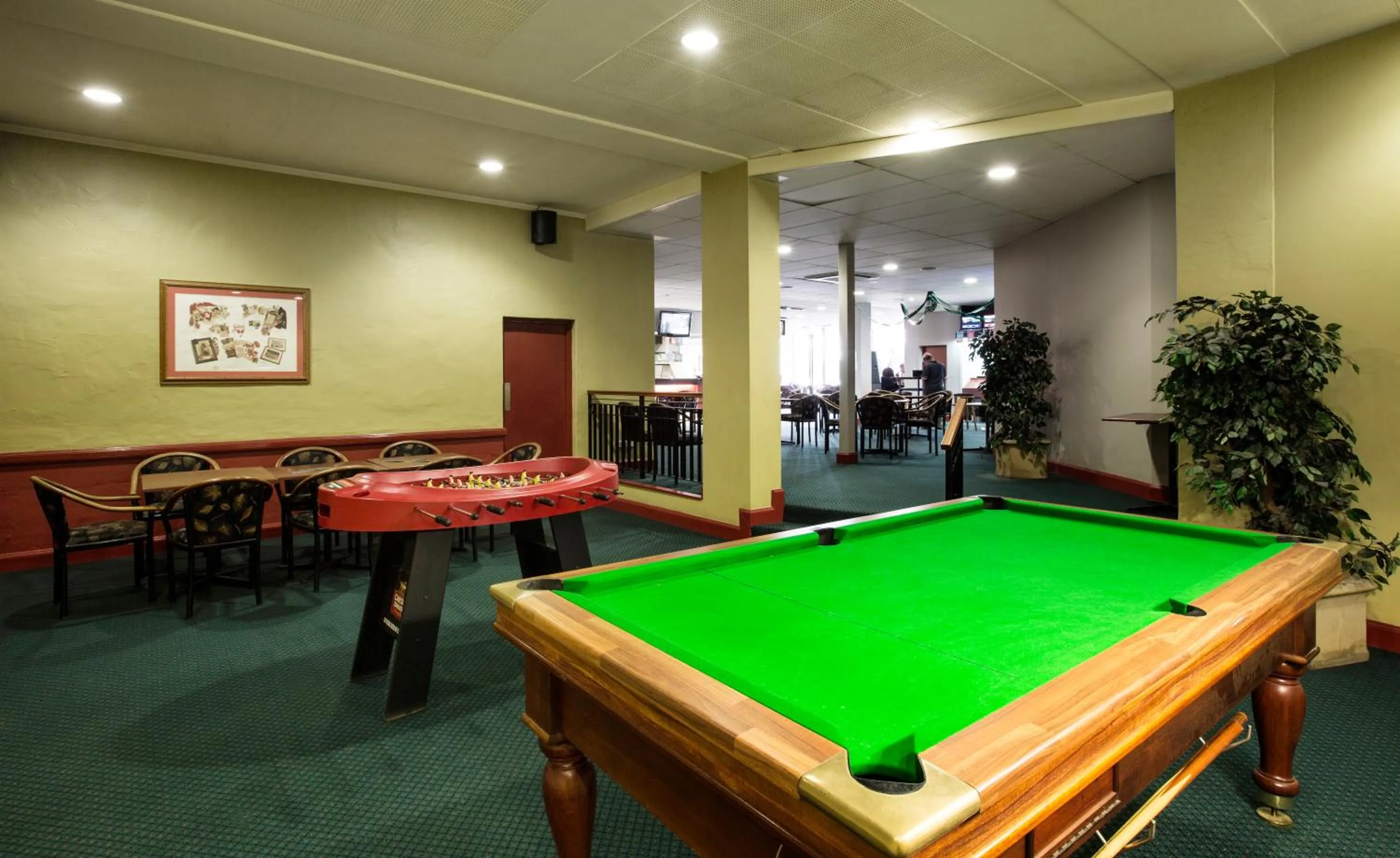 Billiard in Greenacre Hotel