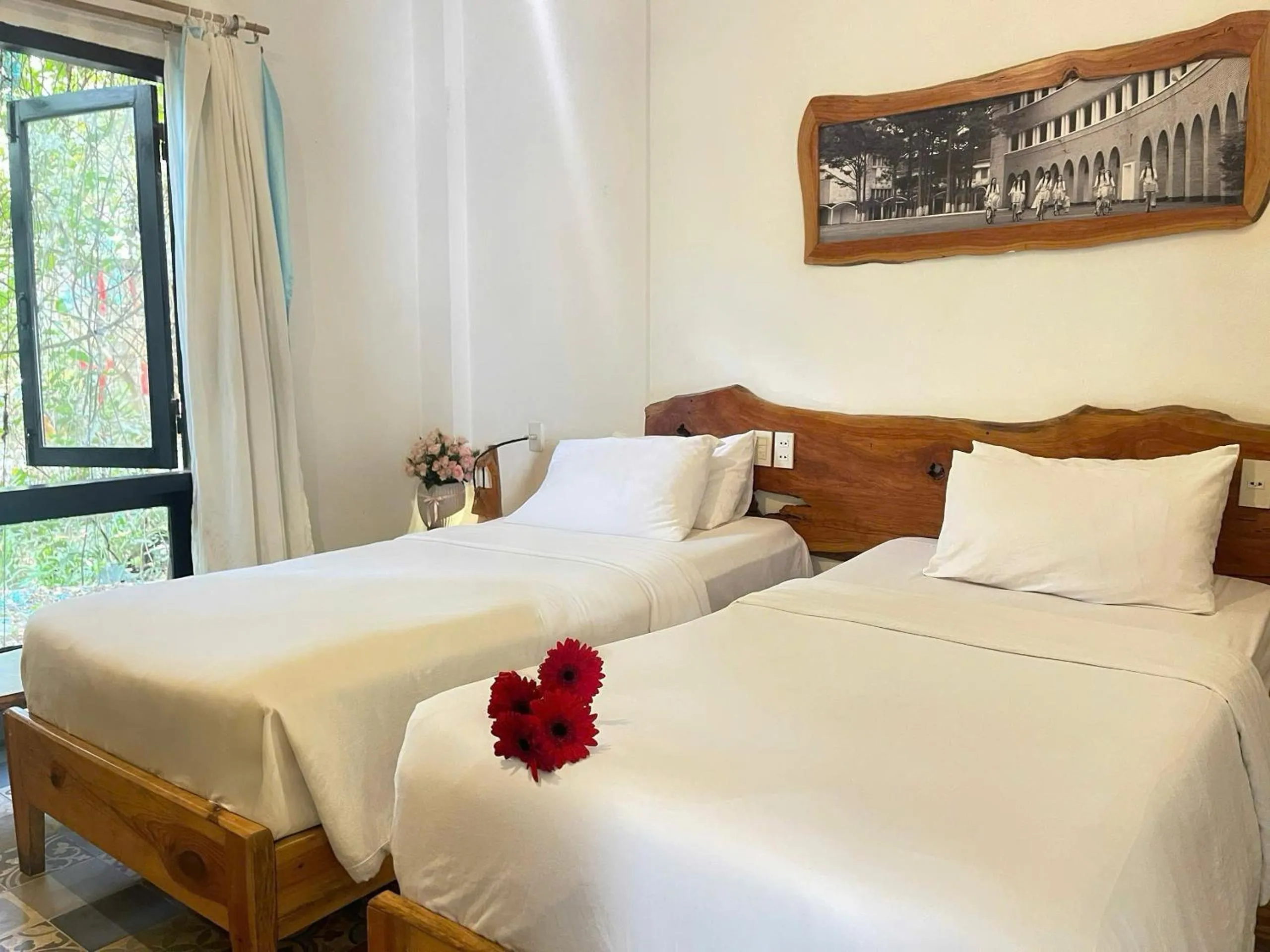 Bed in Stop and Go Boutique Hotel