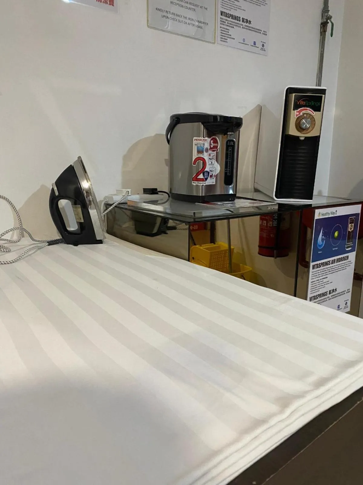 Area and facilities, Bed in Timez Business Hotel