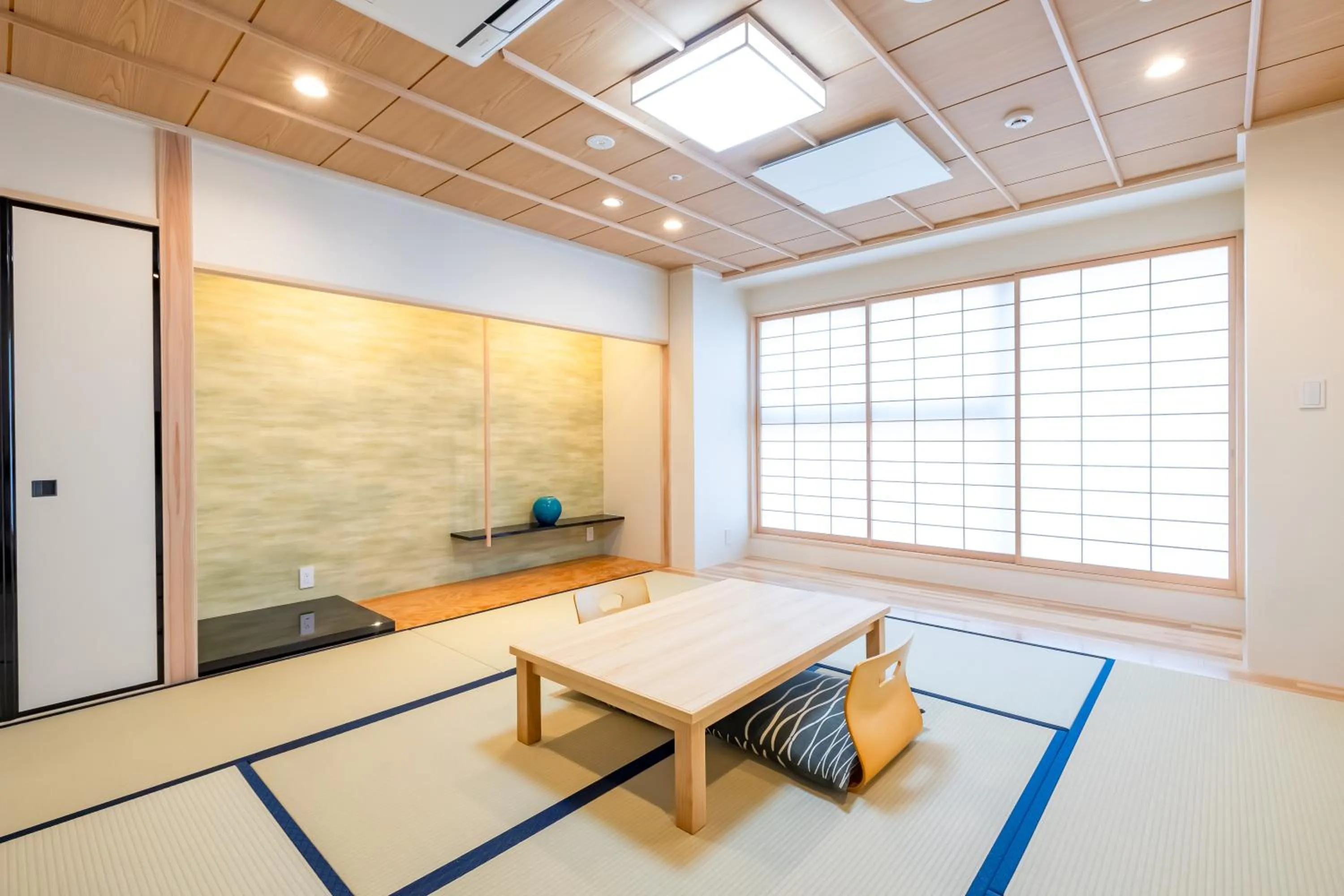 Photo of the whole room in Ryokan Ginkaku Kyoto
