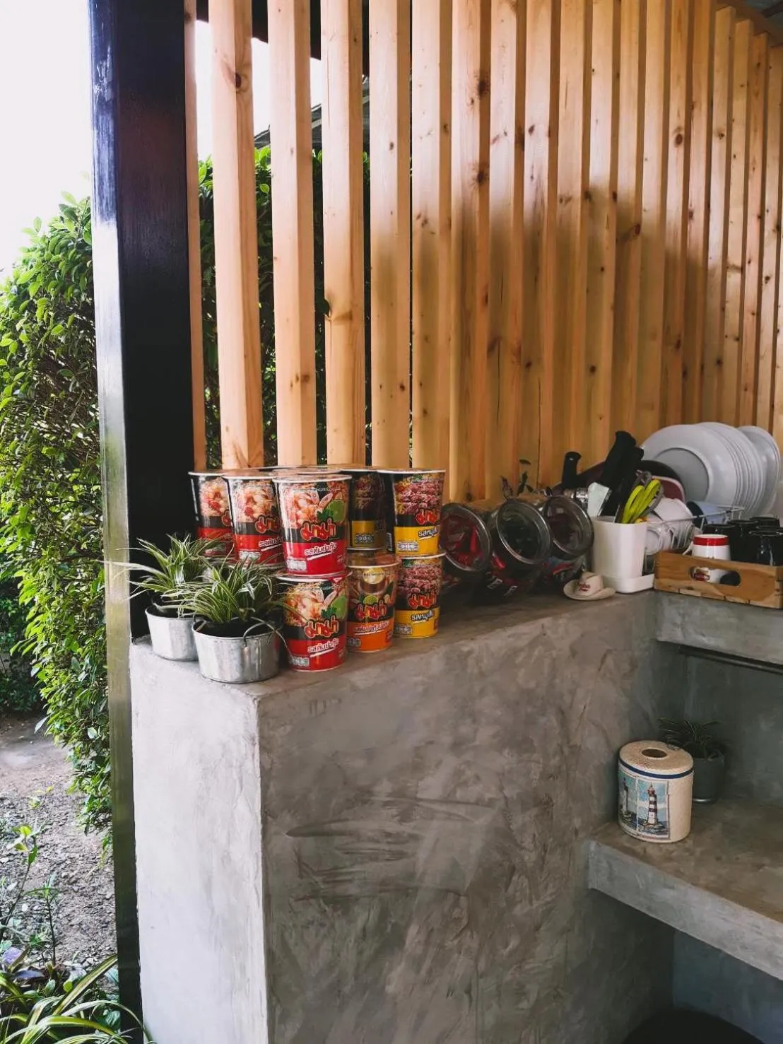 Restaurant/places to eat in Samanta By The Sea