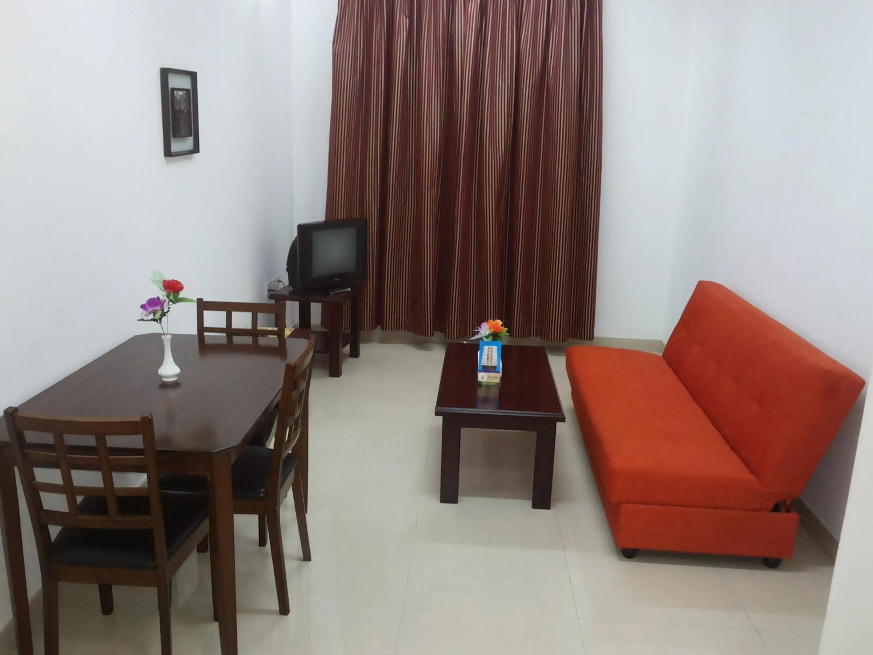 Living room in Azaiba Hotel Apartments