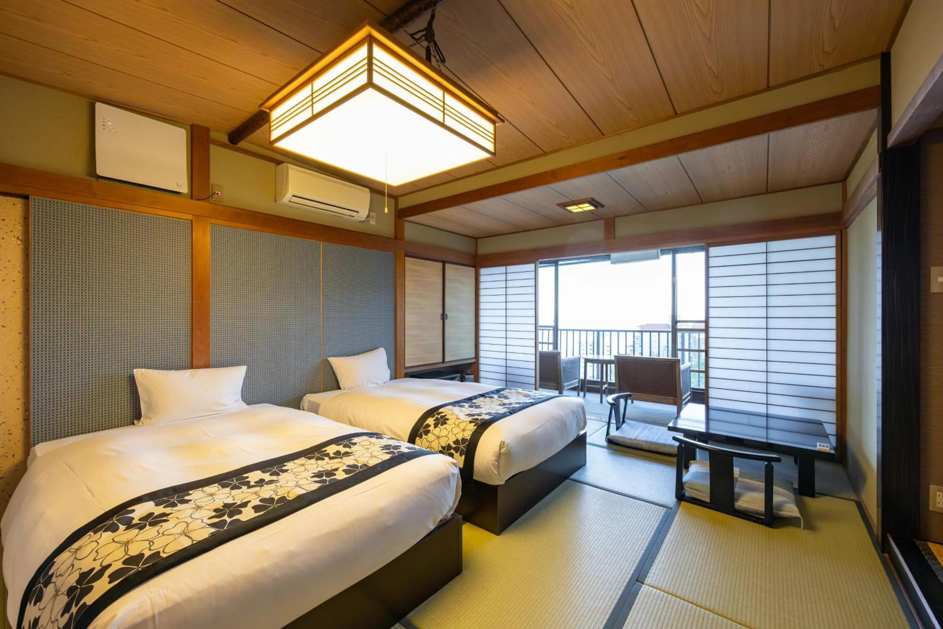 Bed in Atagawa Prince Hotel