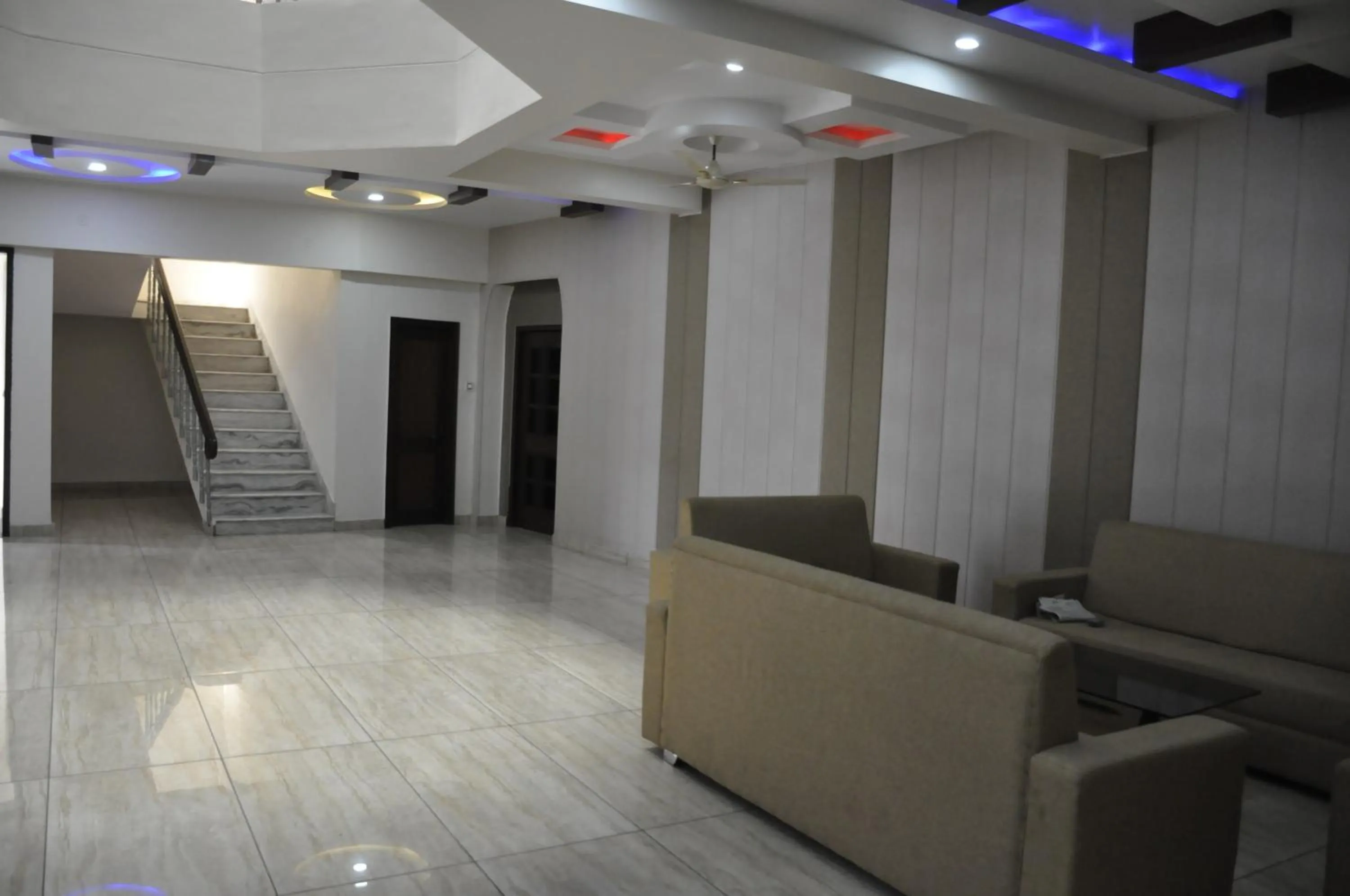 Hotel Pratiksha
