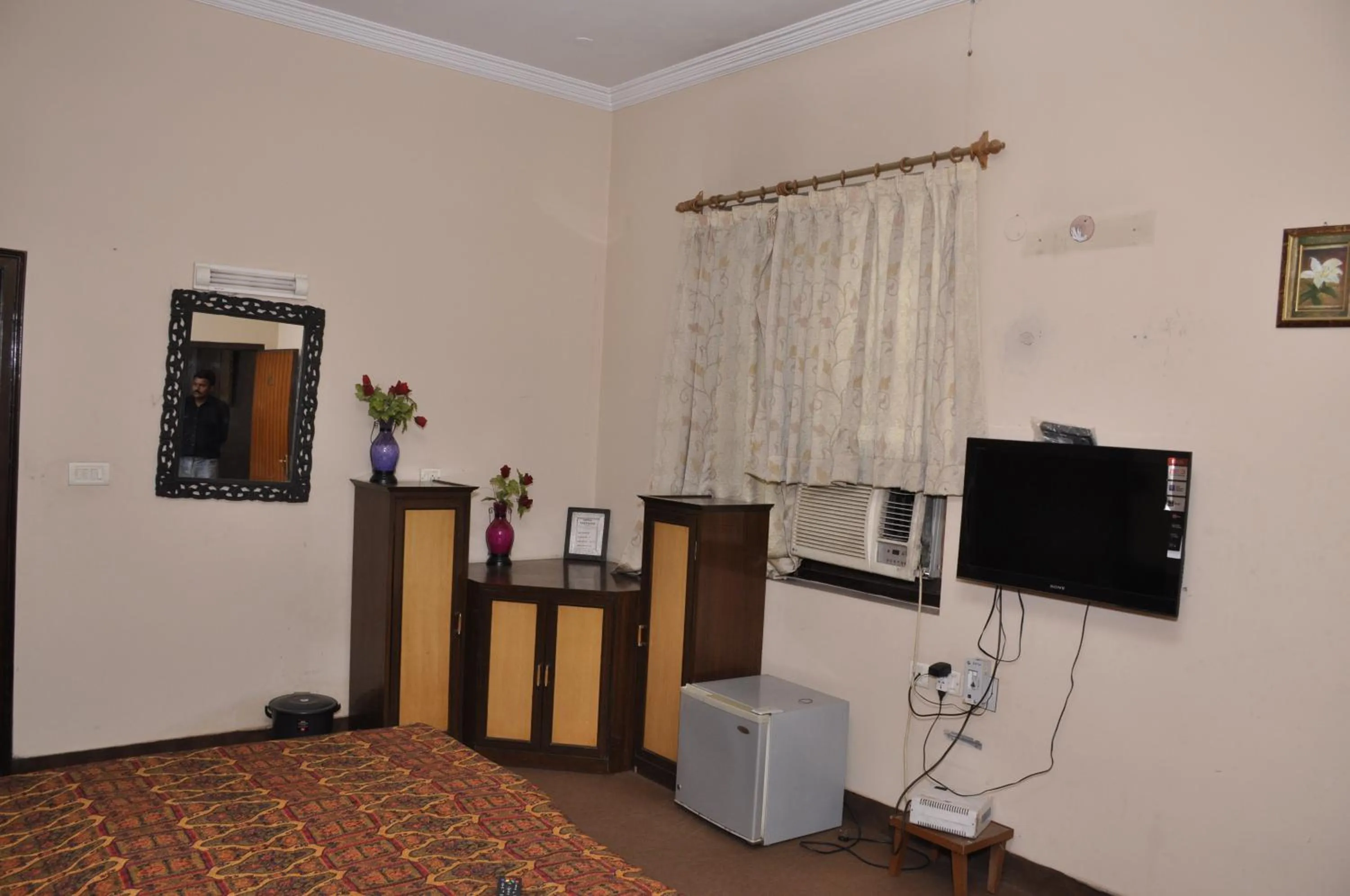 Hotel Pratiksha