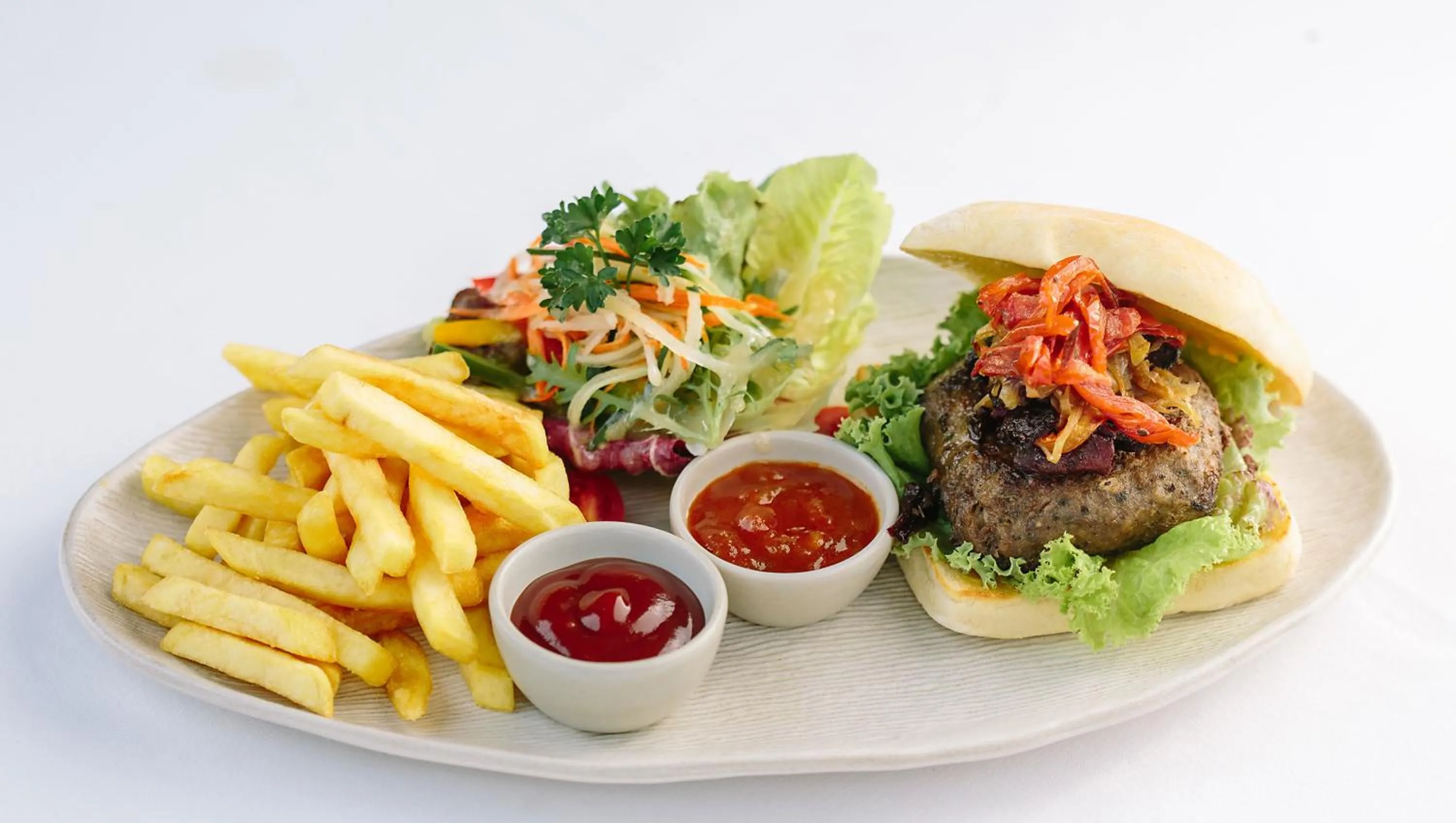 Restaurant/places to eat in Tejaprana Resort & Spa