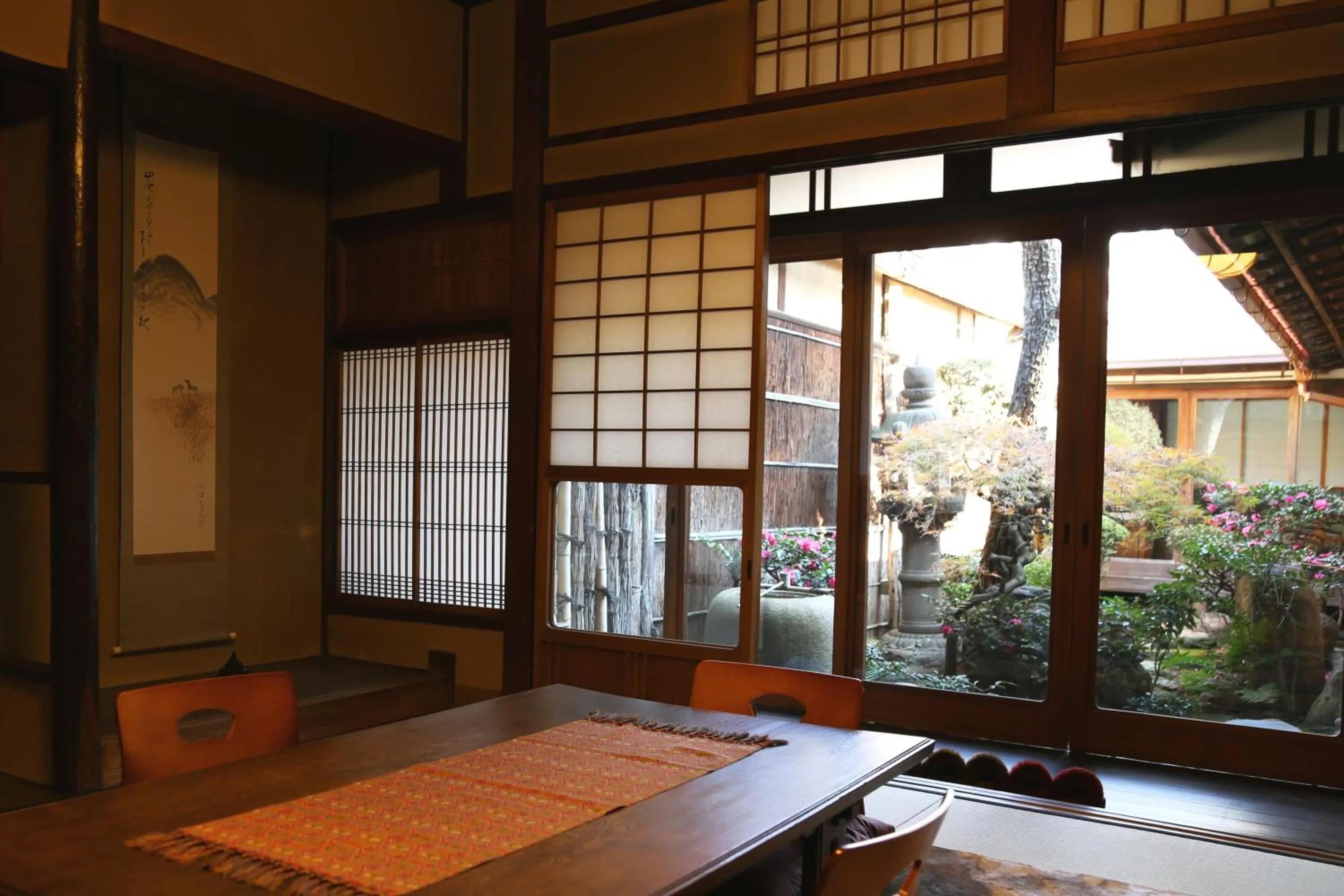 Living room in Show-an Machiya Inn