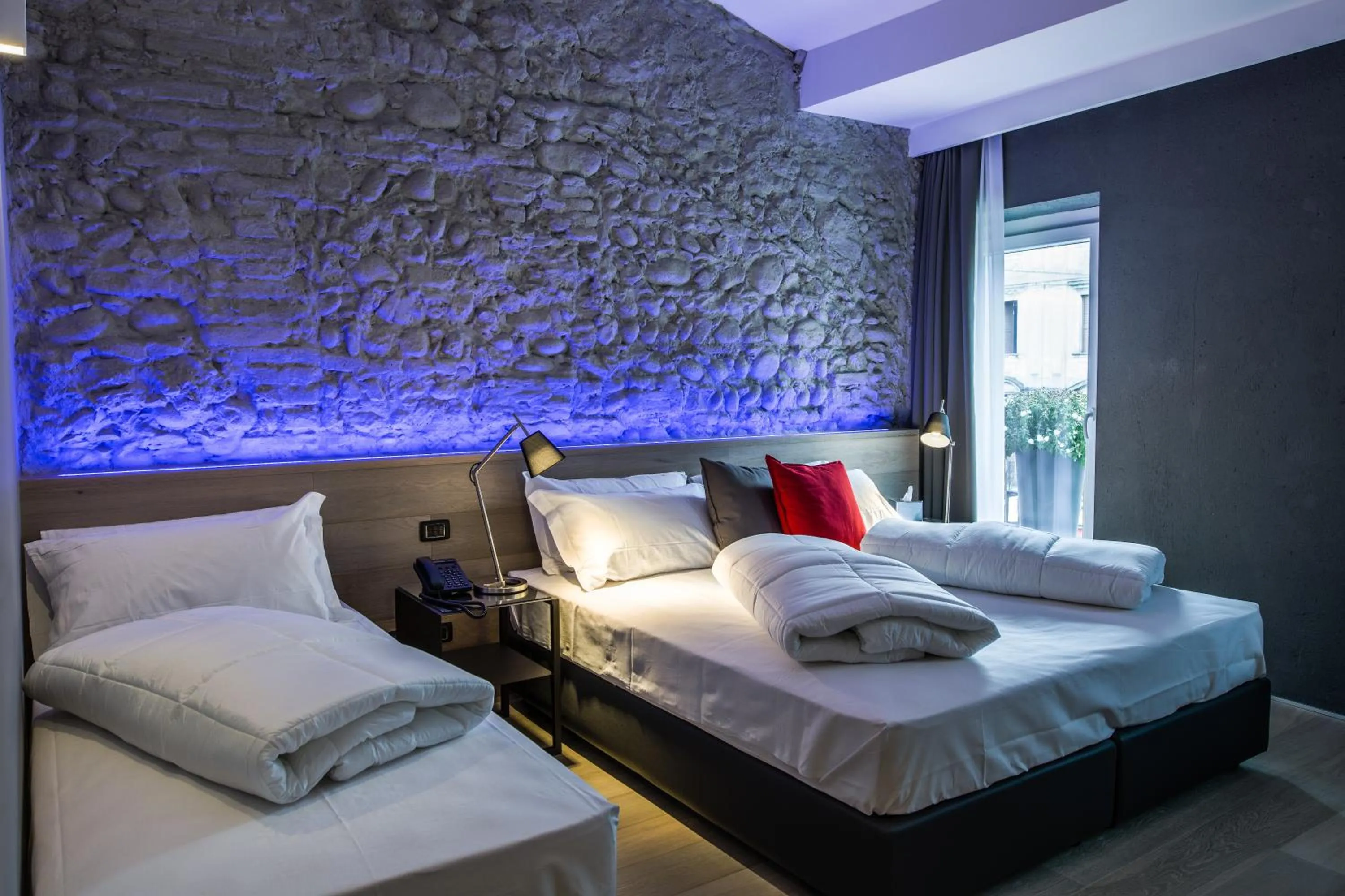 Photo of the whole room, Bed in Locanda al Vescovo & SPA